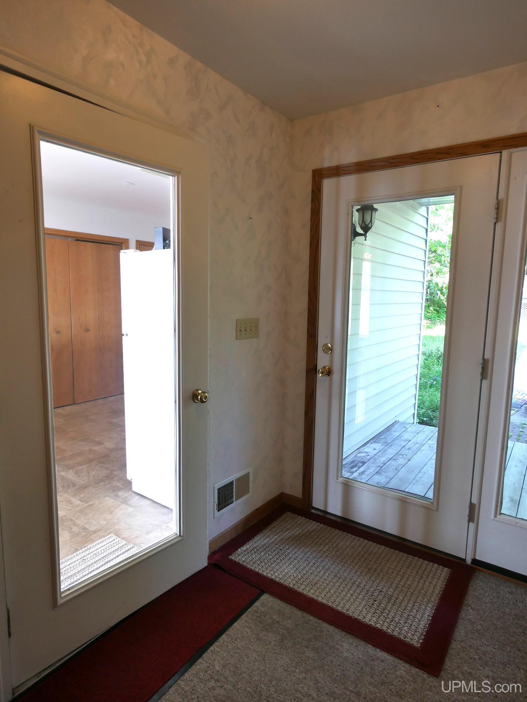 44418 Old 41 Road Property Photo 7