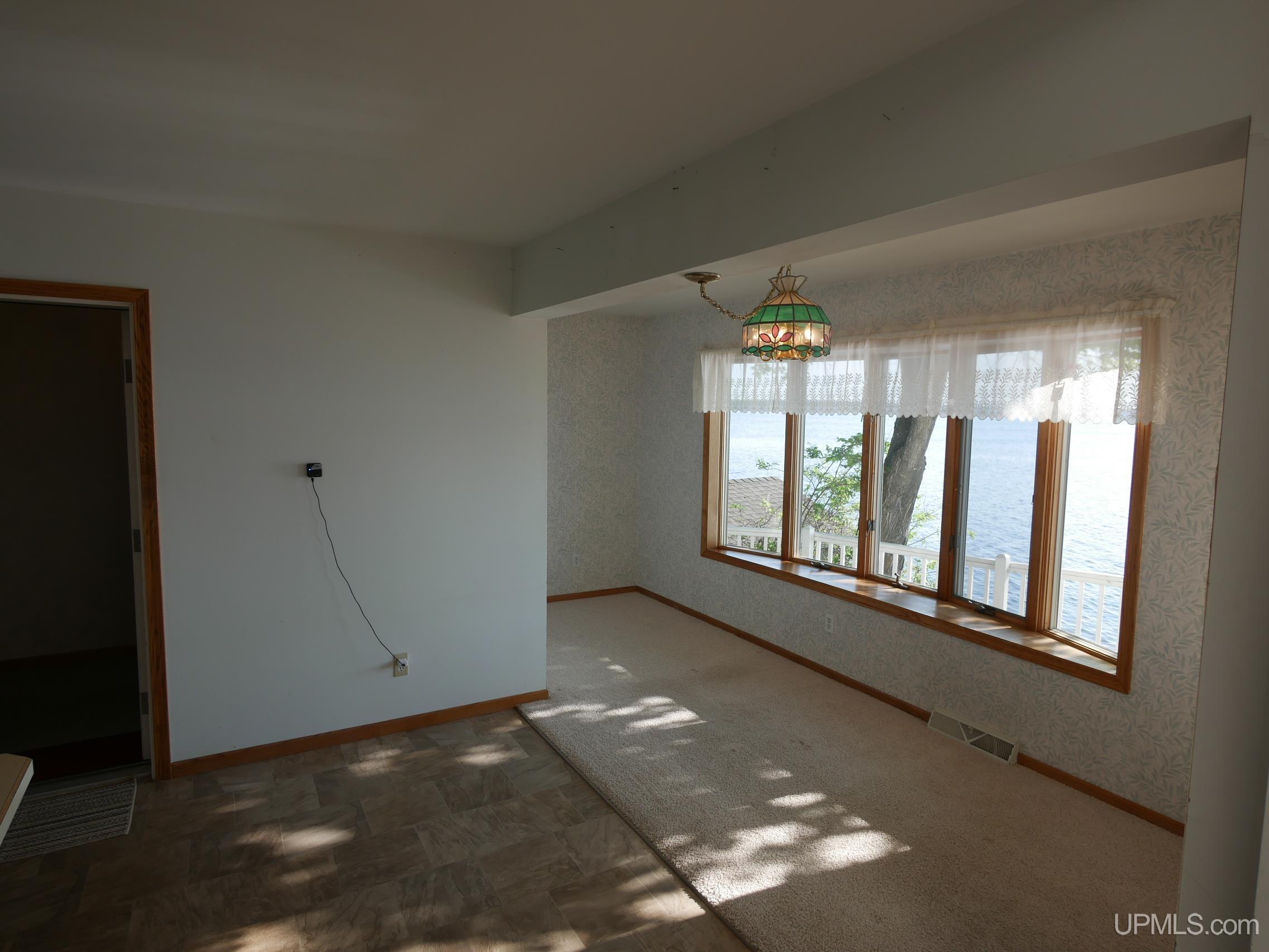44418 Old 41 Road Property Photo 11