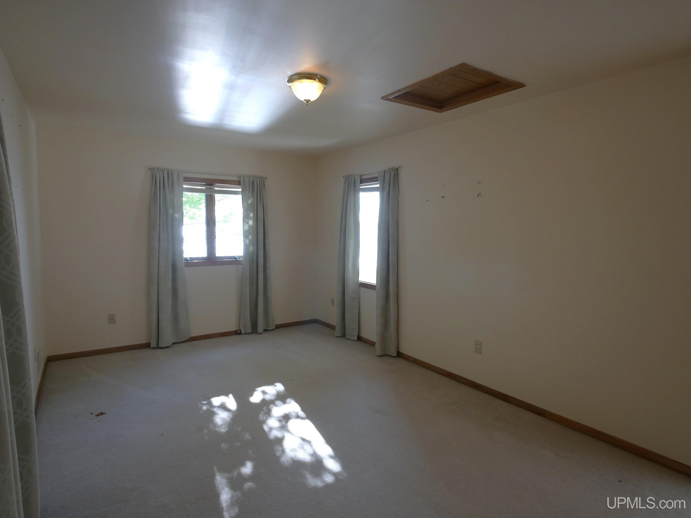 44418 Old 41 Road Property Photo 29