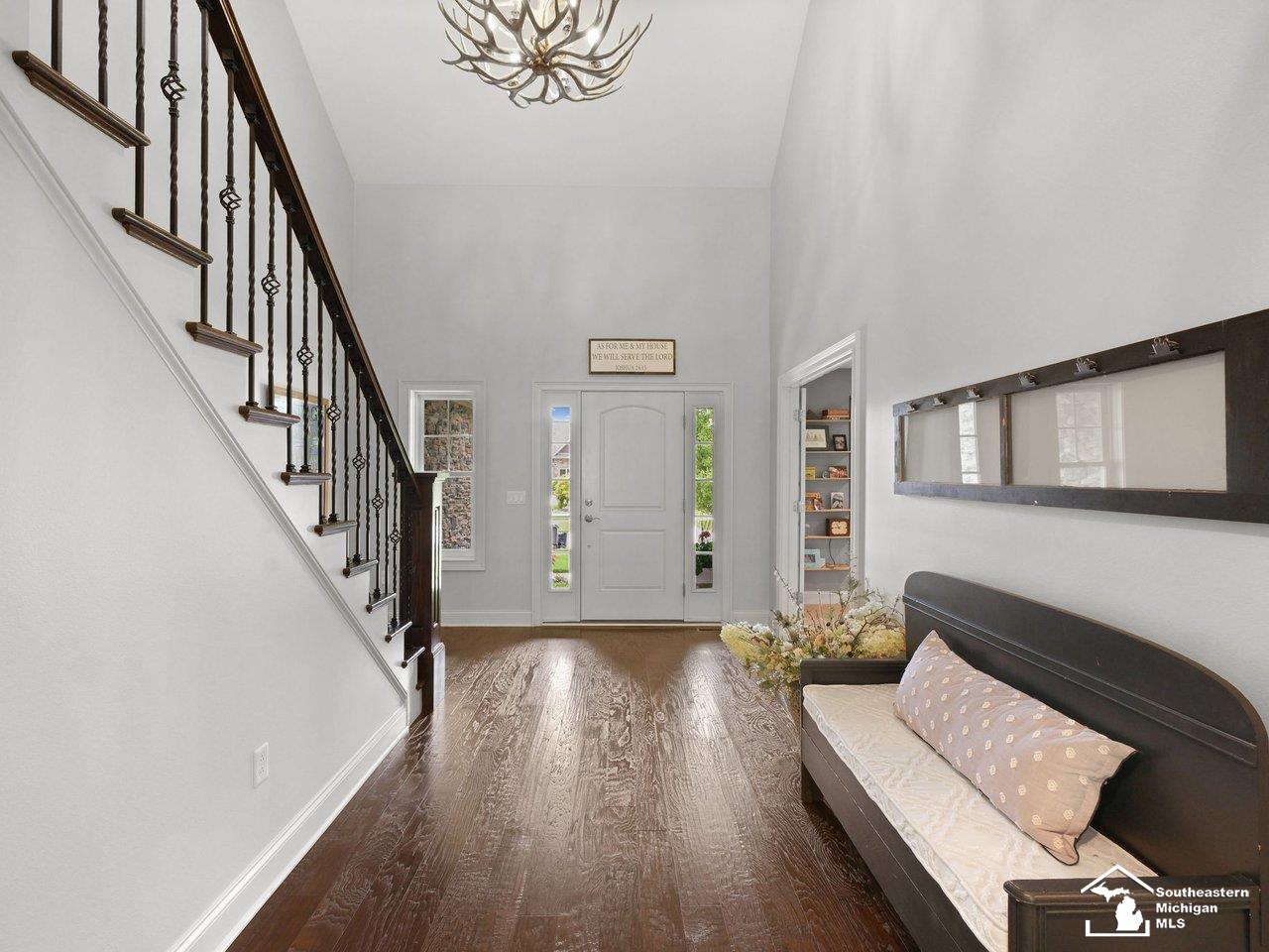 6606 Summerlyn Boulevard Property Photo 5