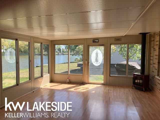 9784 S Shore Drive Property Photo 10