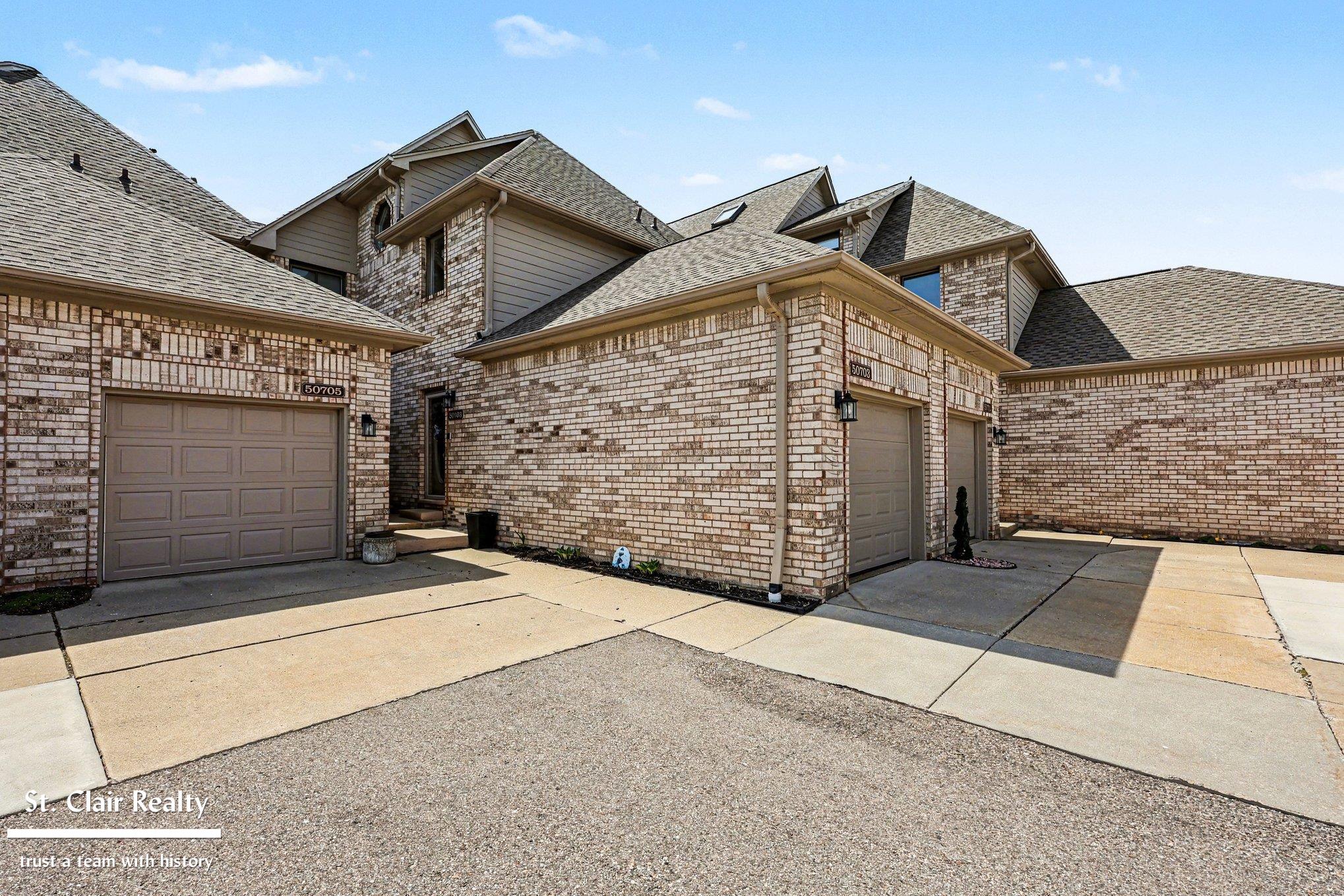 50703 Harbour View Drive Property Photo 6