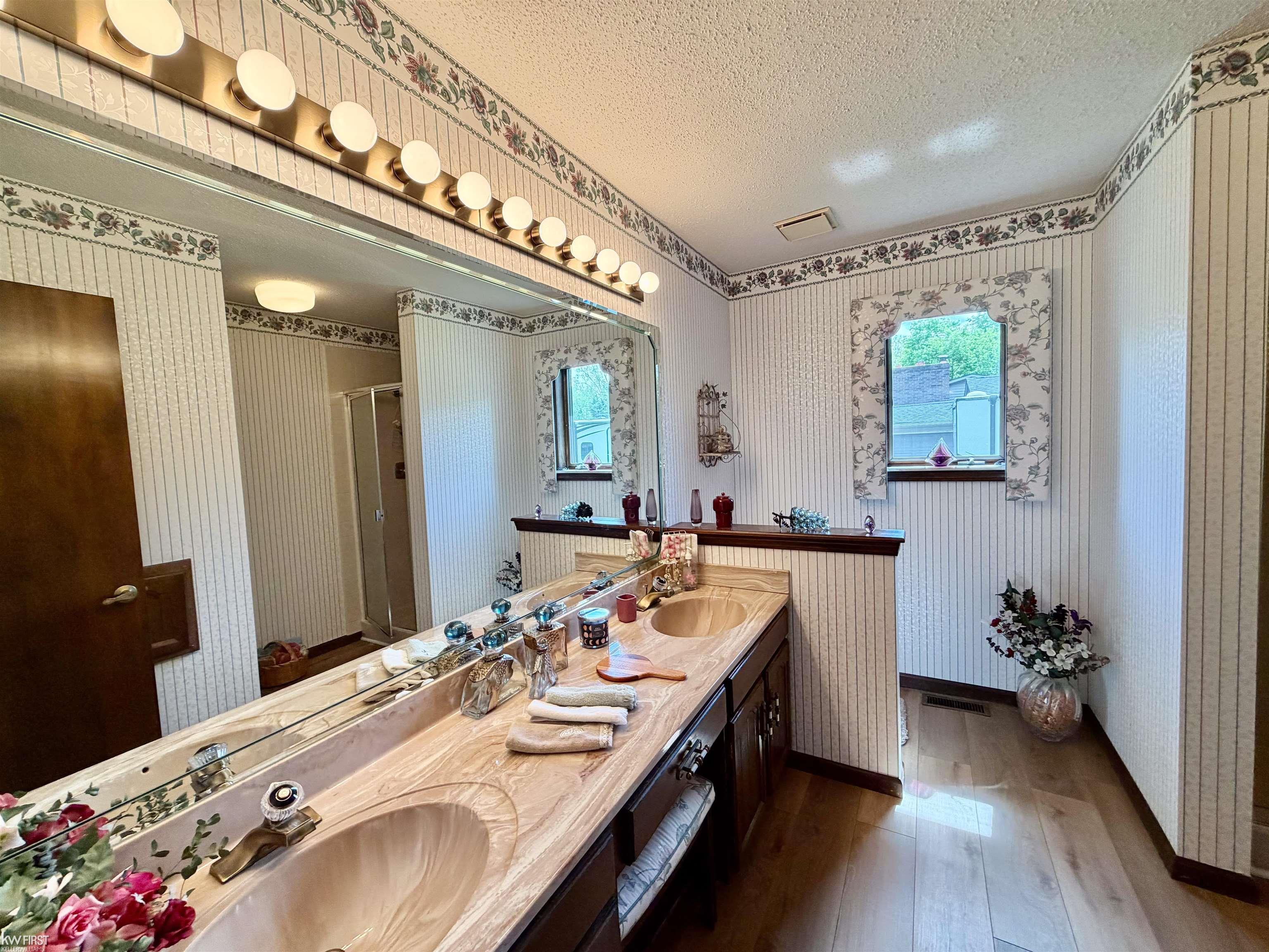7432 River Road Property Photo 44
