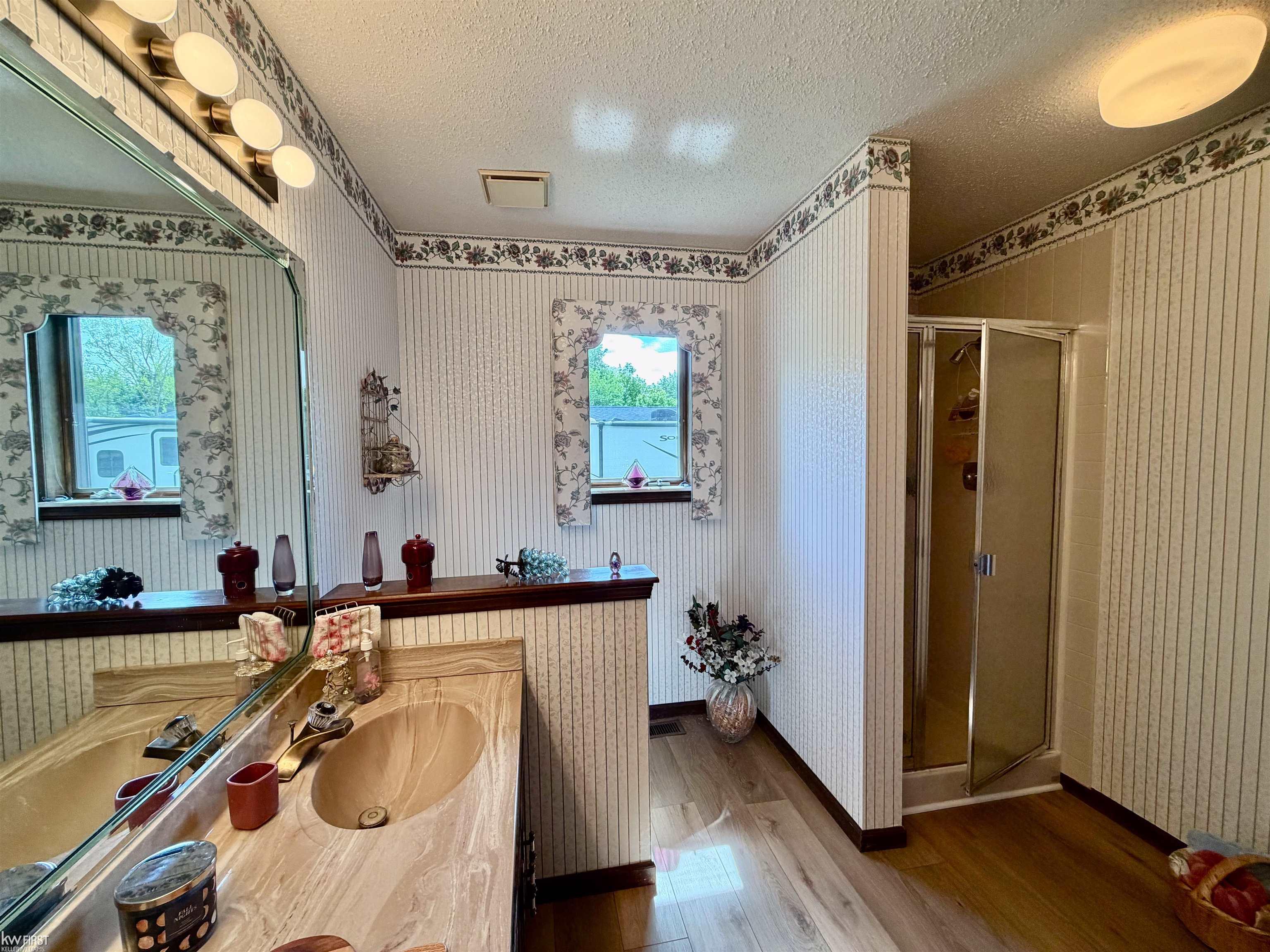 7432 River Road Property Photo 45