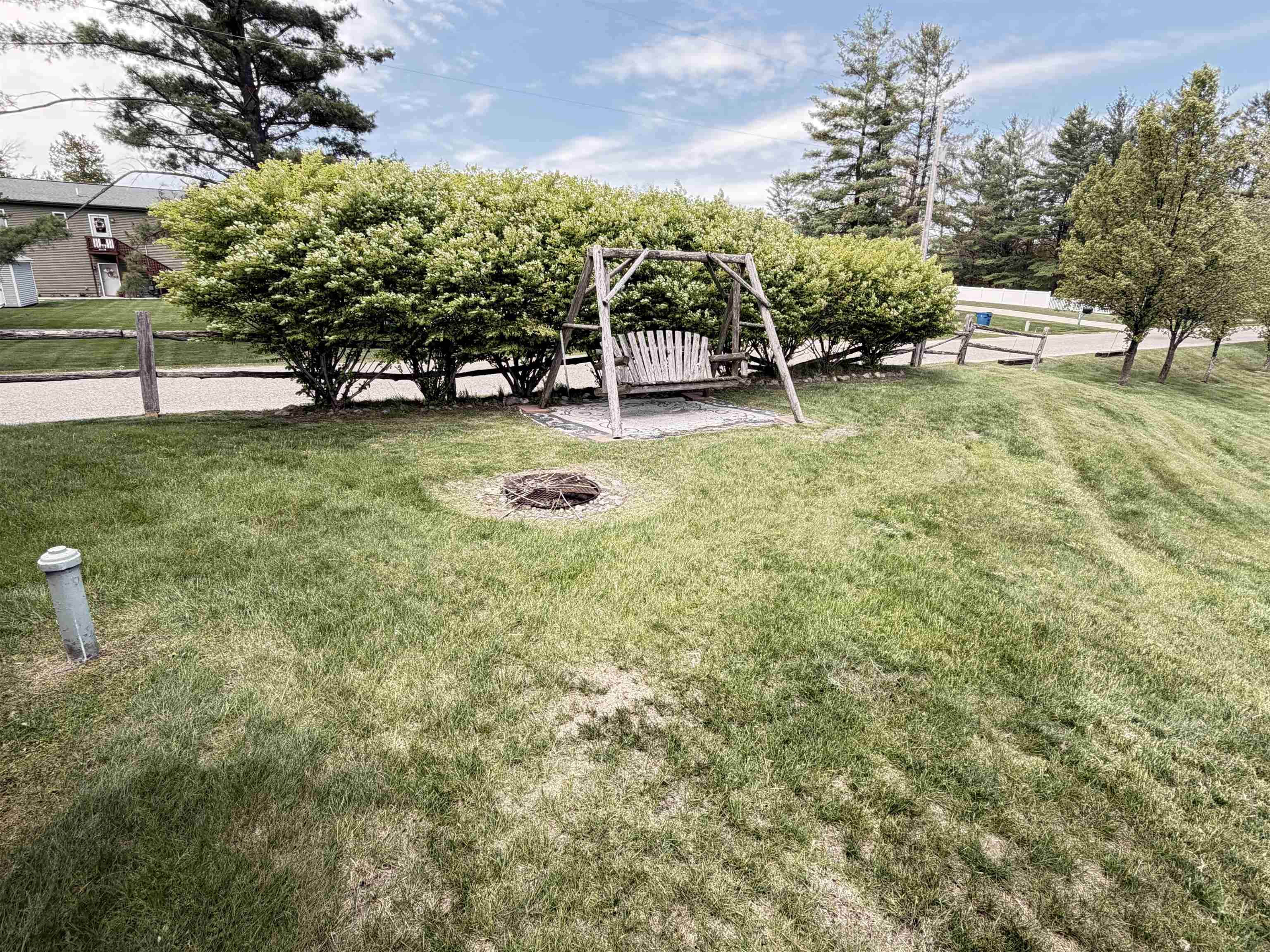 6505 Swallow Drive Property Photo 6