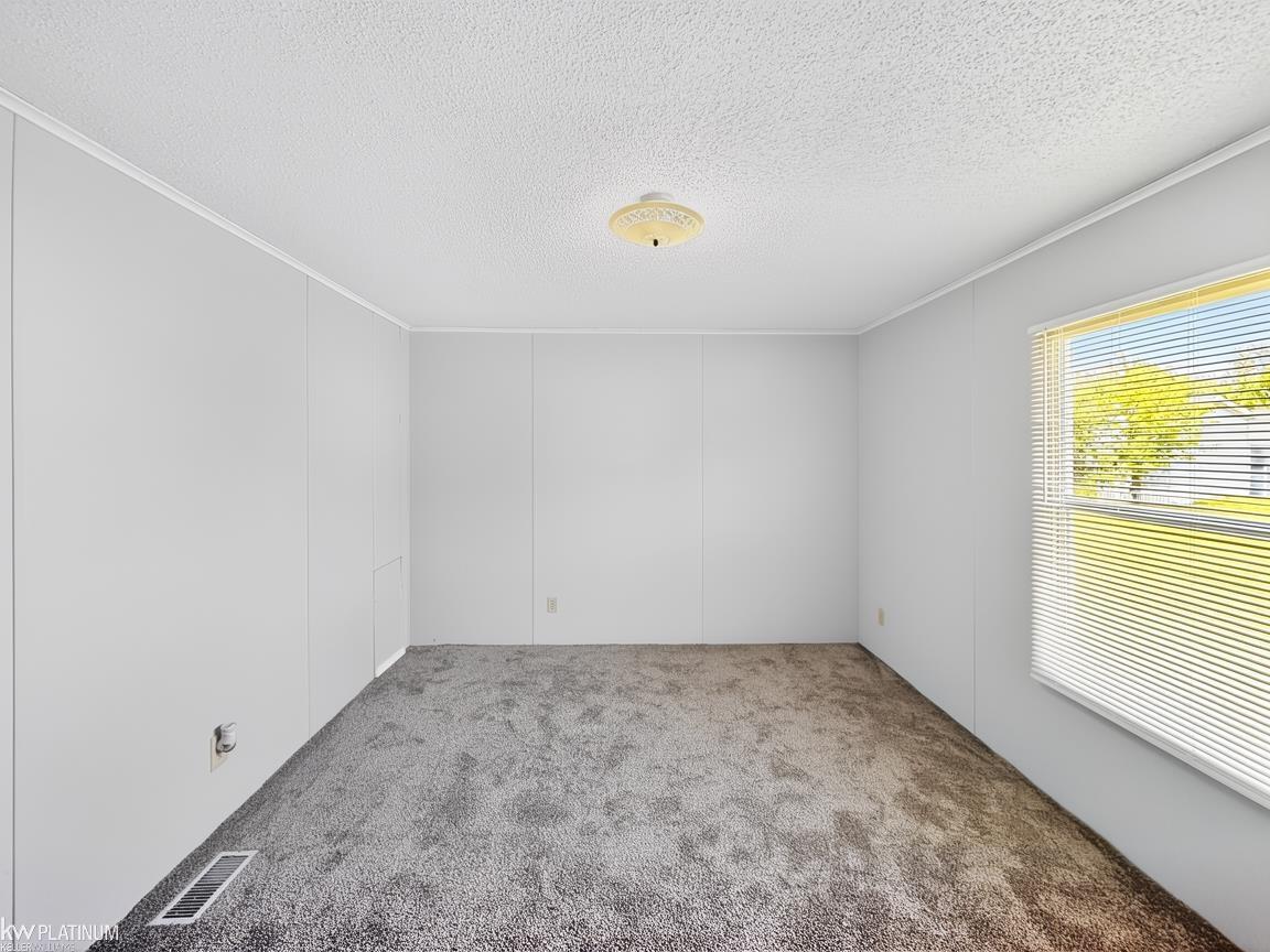 12370 Saint James Court Property Photo 13