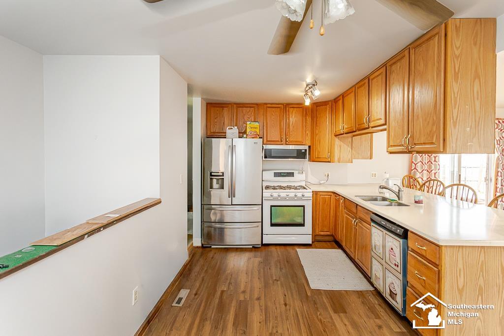37613 Castle Drive Property Photo 12