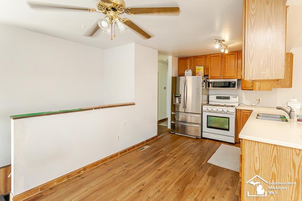 37613 Castle Drive Property Photo 13