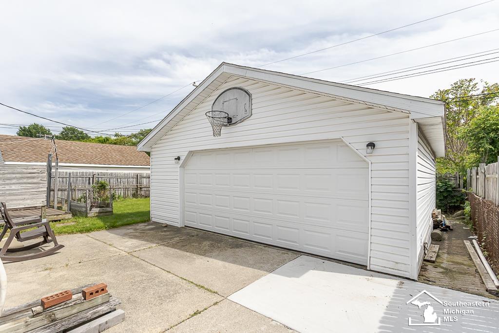 37613 Castle Drive Property Photo 30