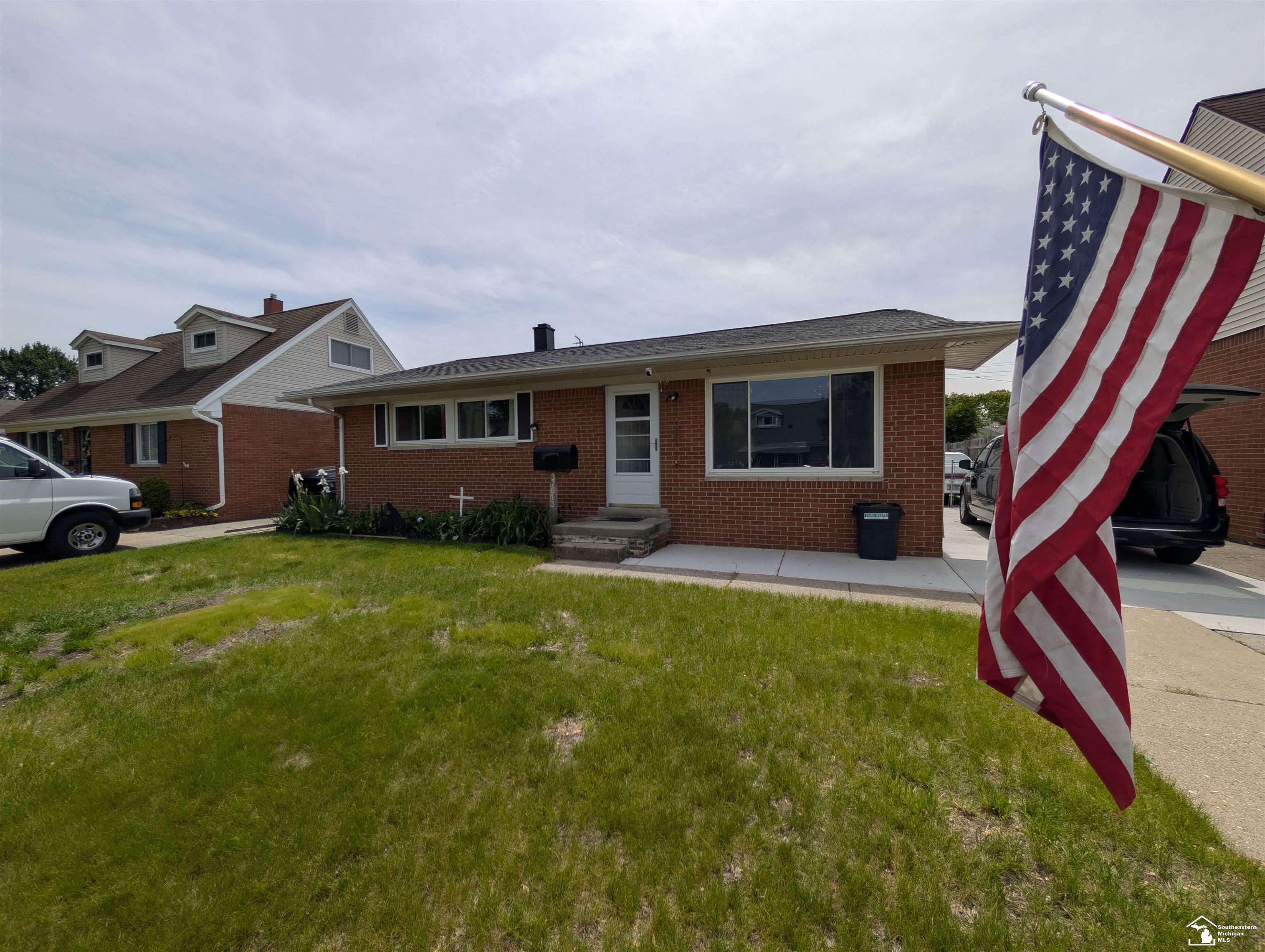 37613 Castle Drive Property Photo 42