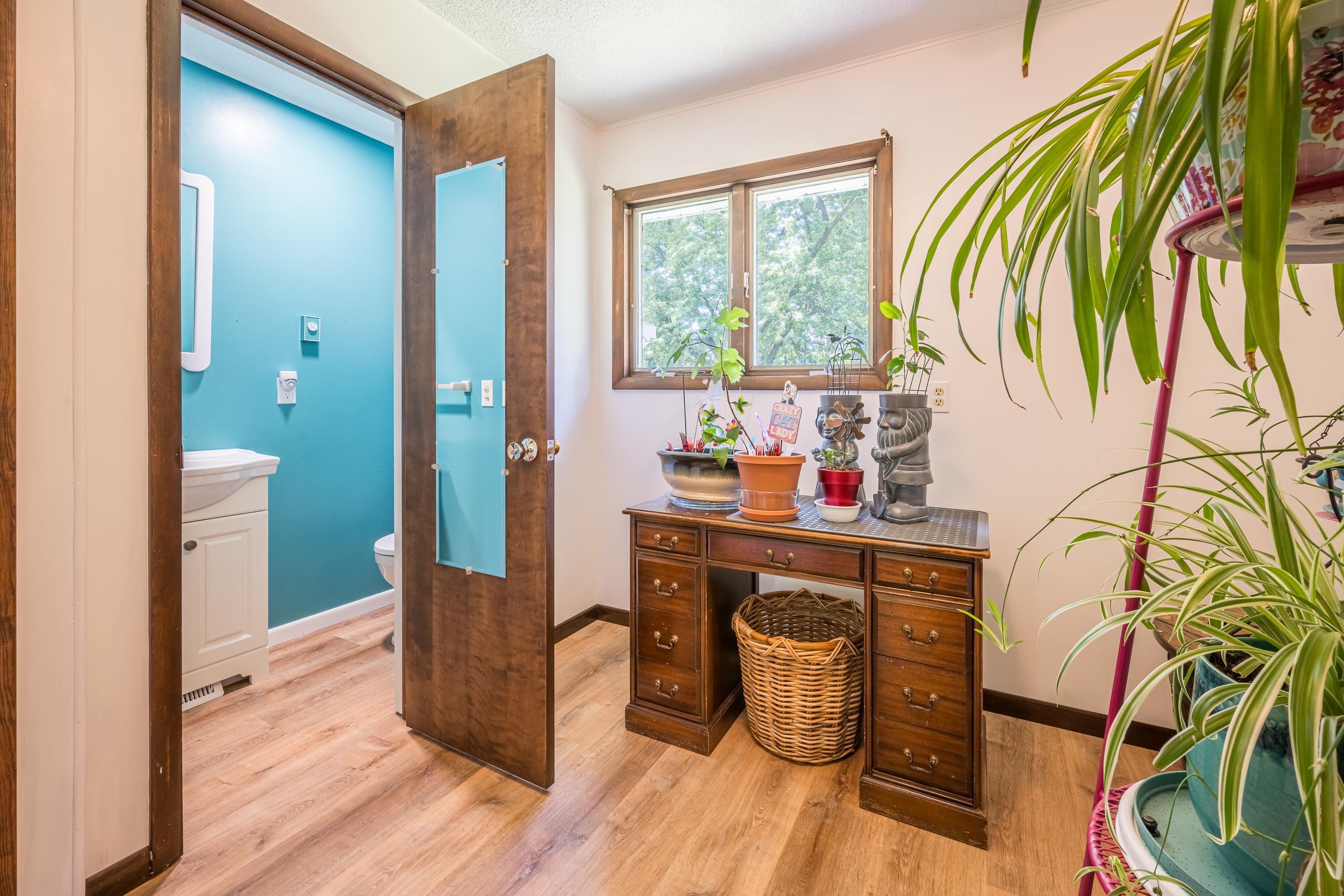 2881 Dean Street Property Photo 16