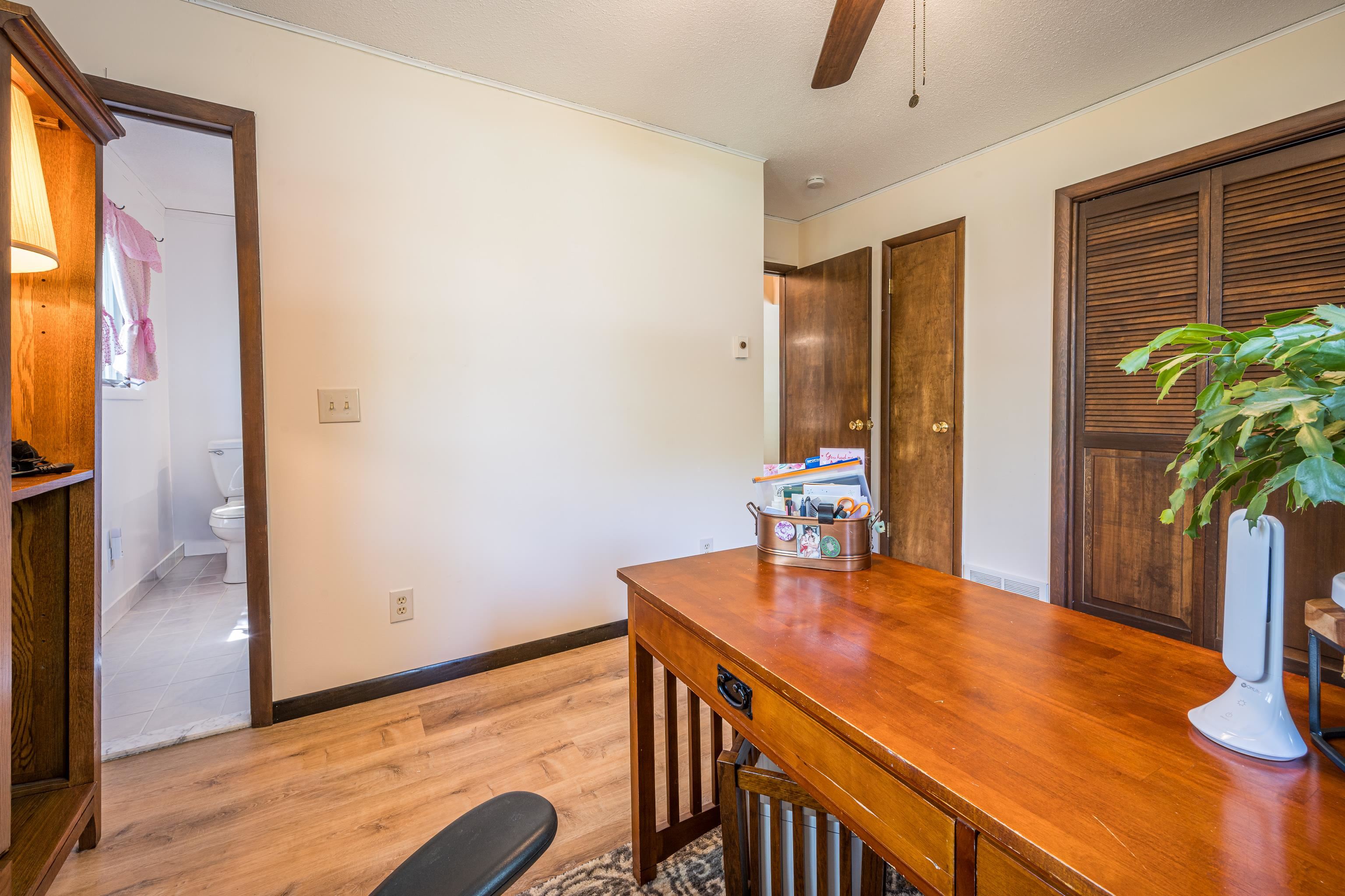 2881 Dean Street Property Photo 26