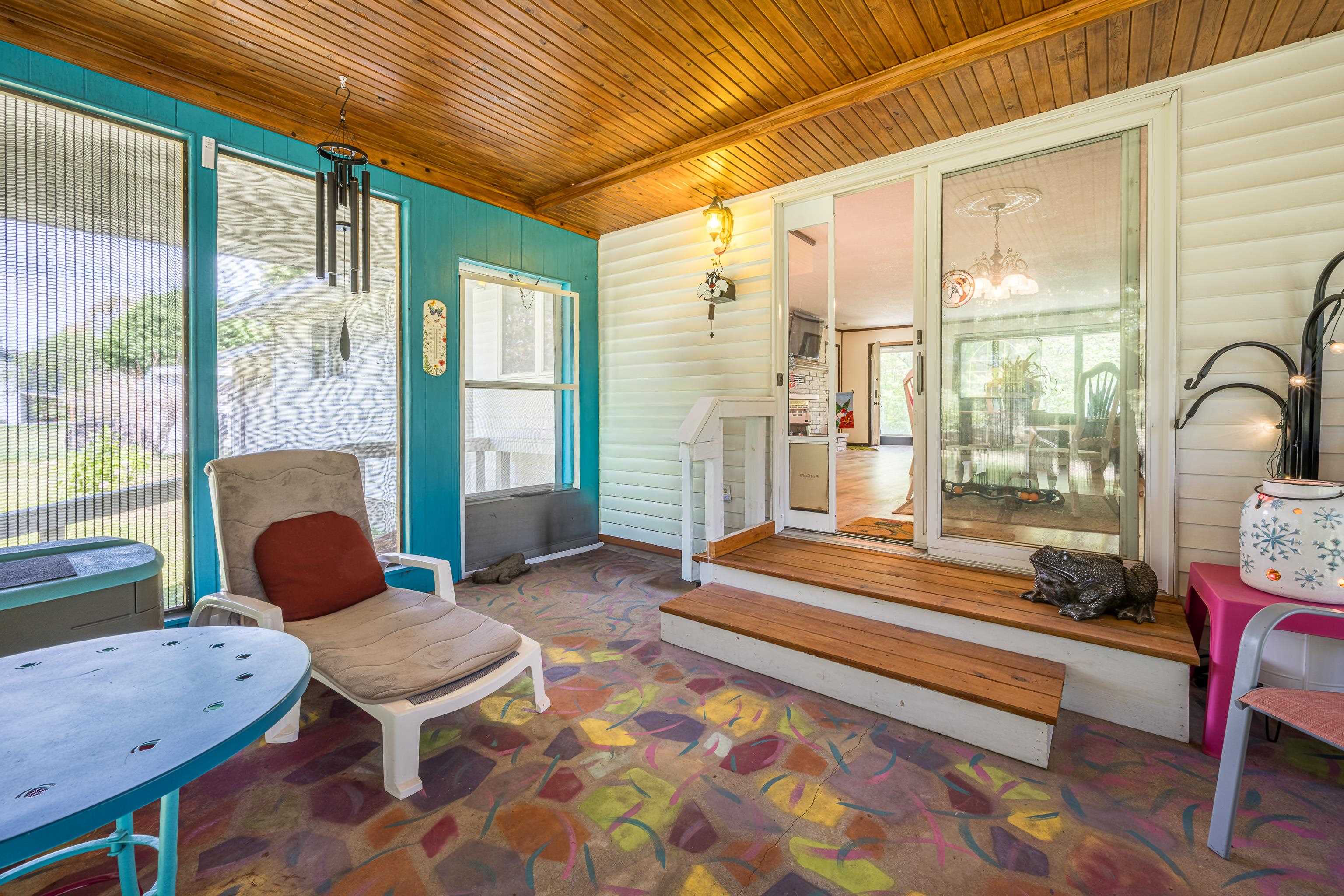 2881 Dean Street Property Photo 27