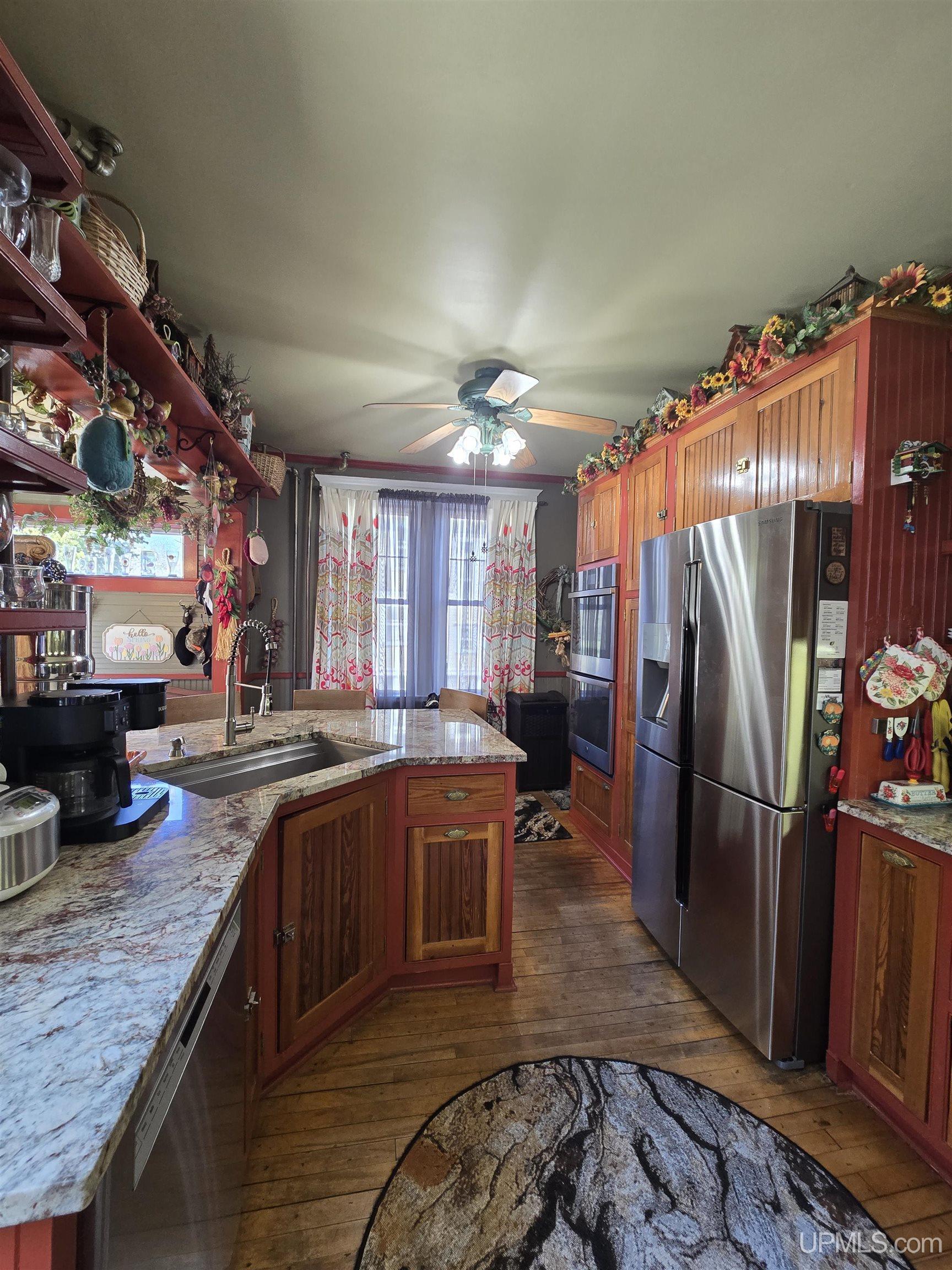58621 Us41 Highway Property Photo 11