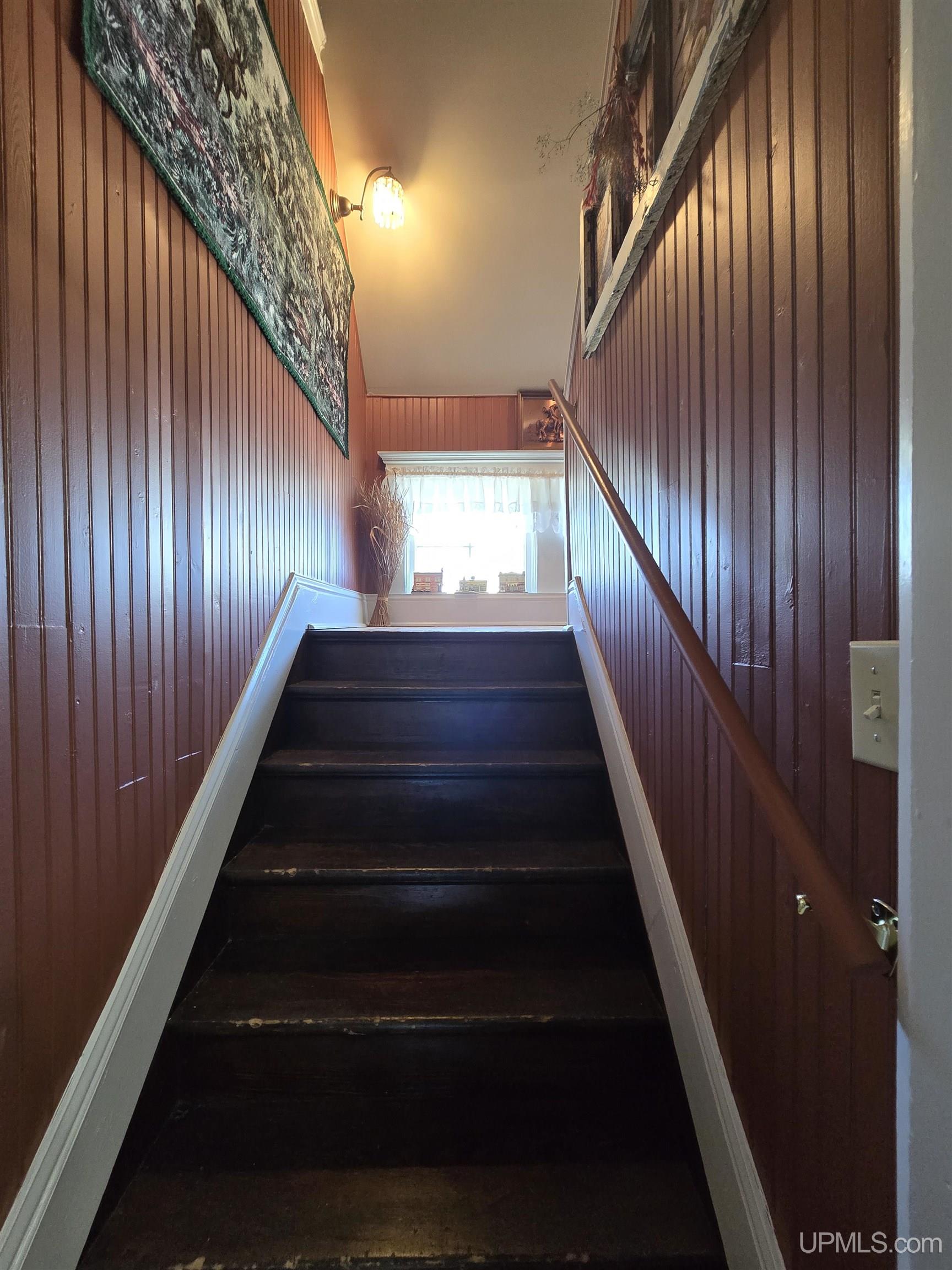 58621 Us41 Highway Property Photo 45