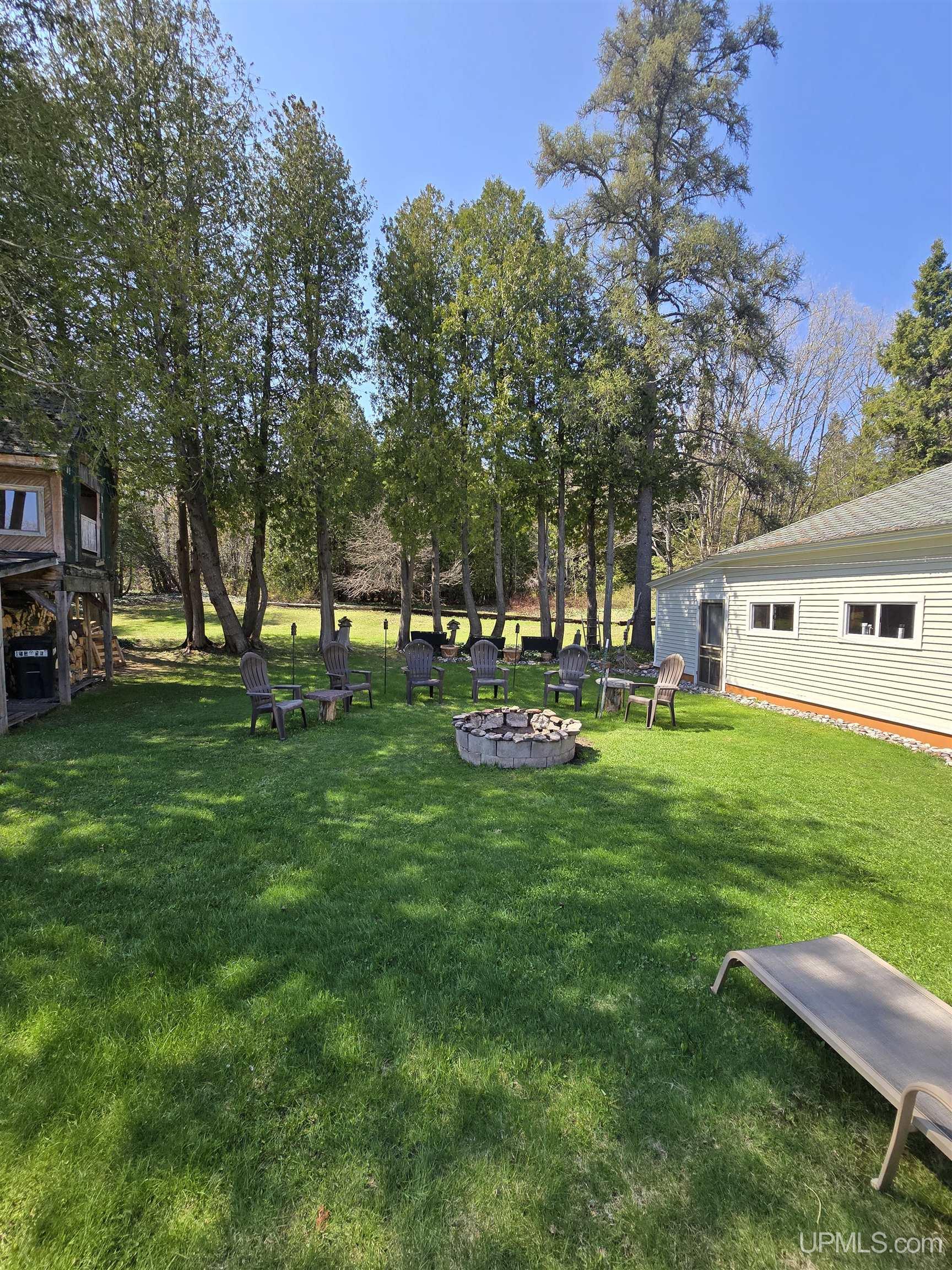 58621 Us41 Highway Property Photo 57