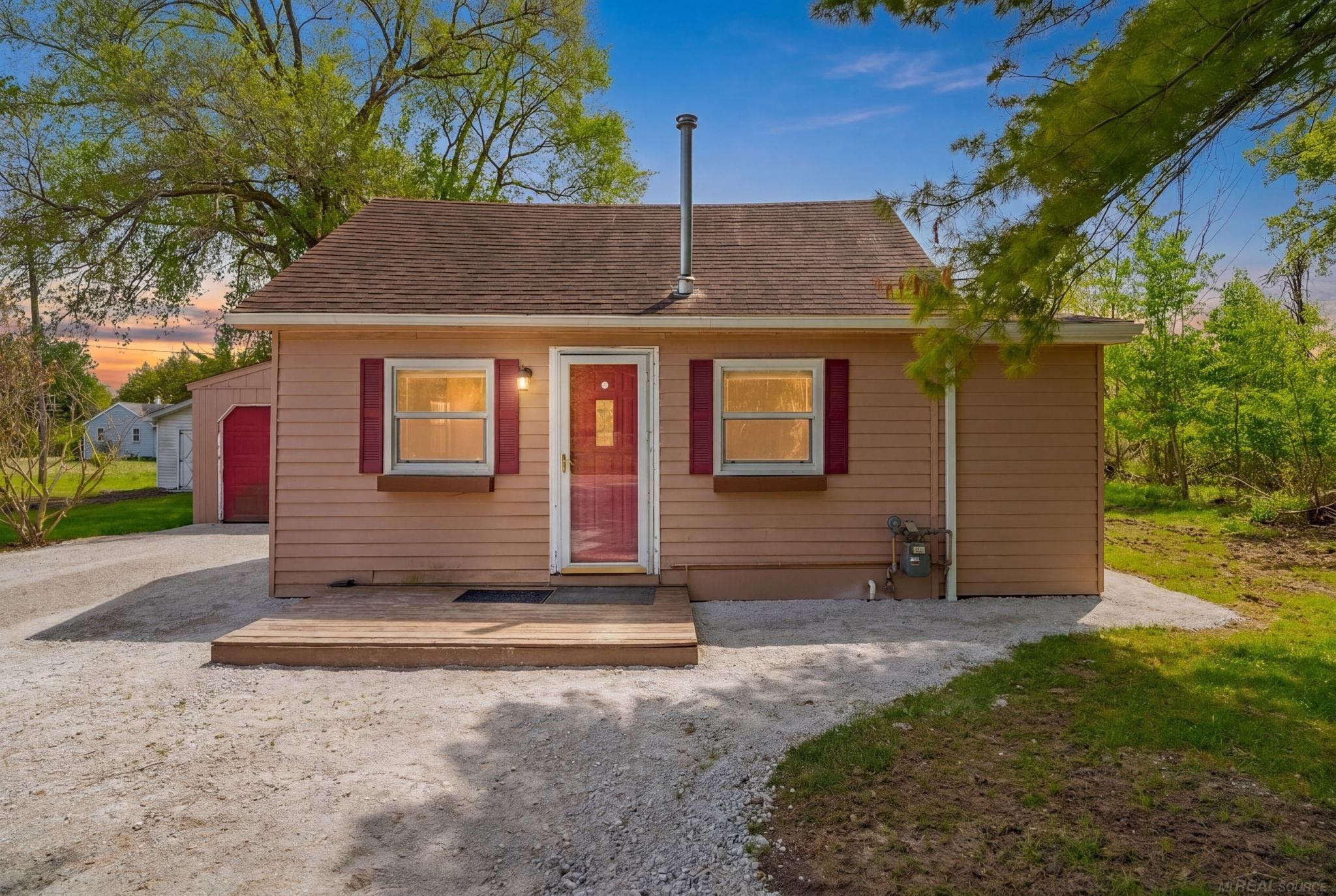 7224 Park Street Property Photo 1