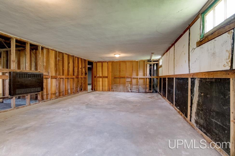 W3743 Us 2 & 41 Highway Property Photo 40