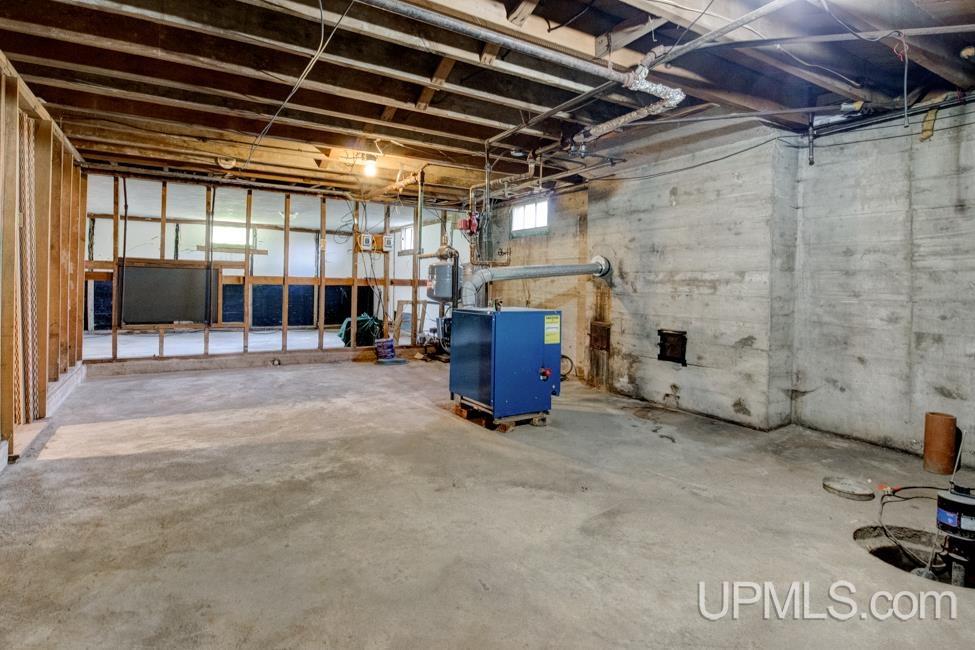 W3743 Us 2 & 41 Highway Property Photo 42