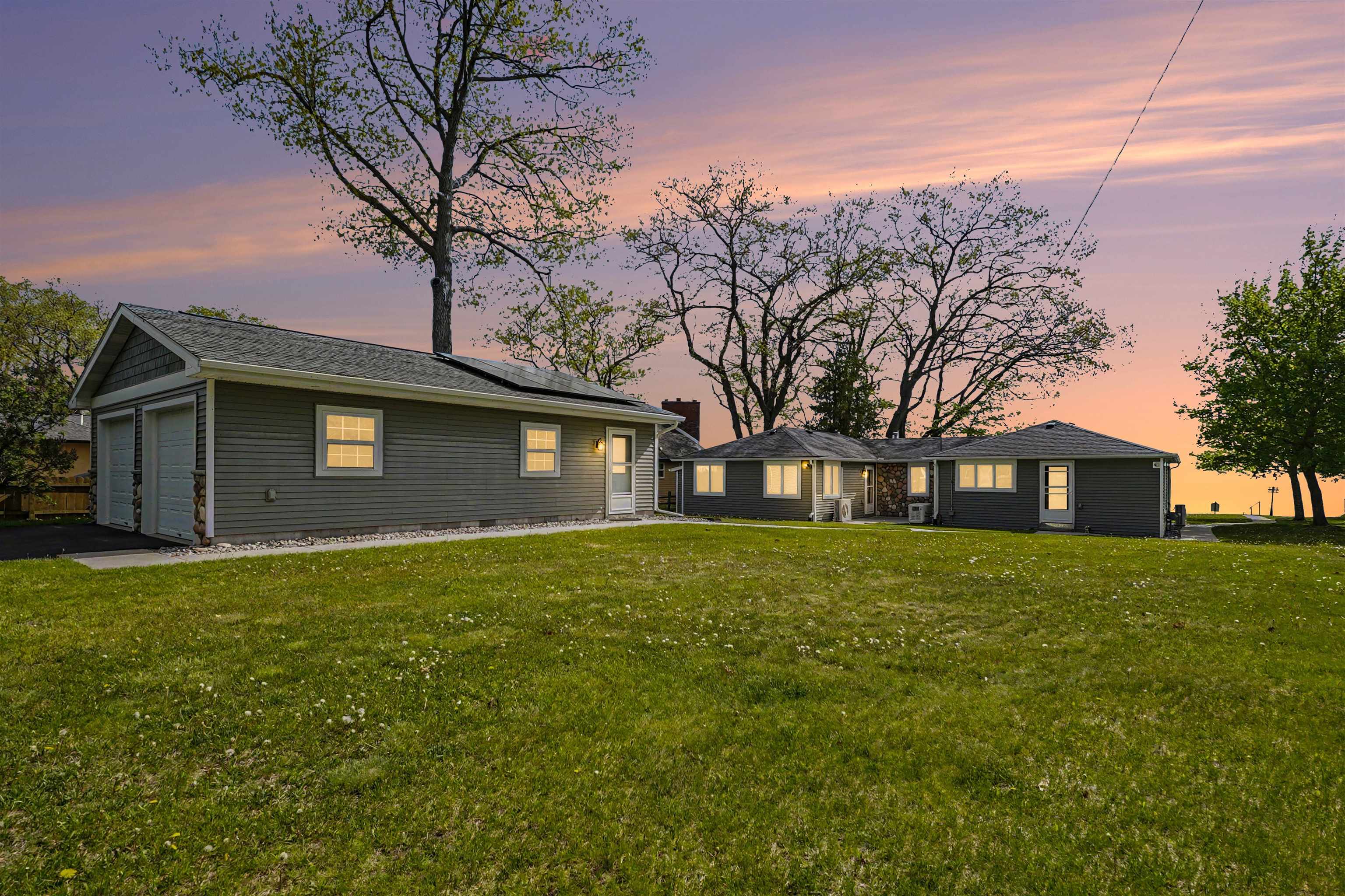 1220 N Huron Road Property Photo 44
