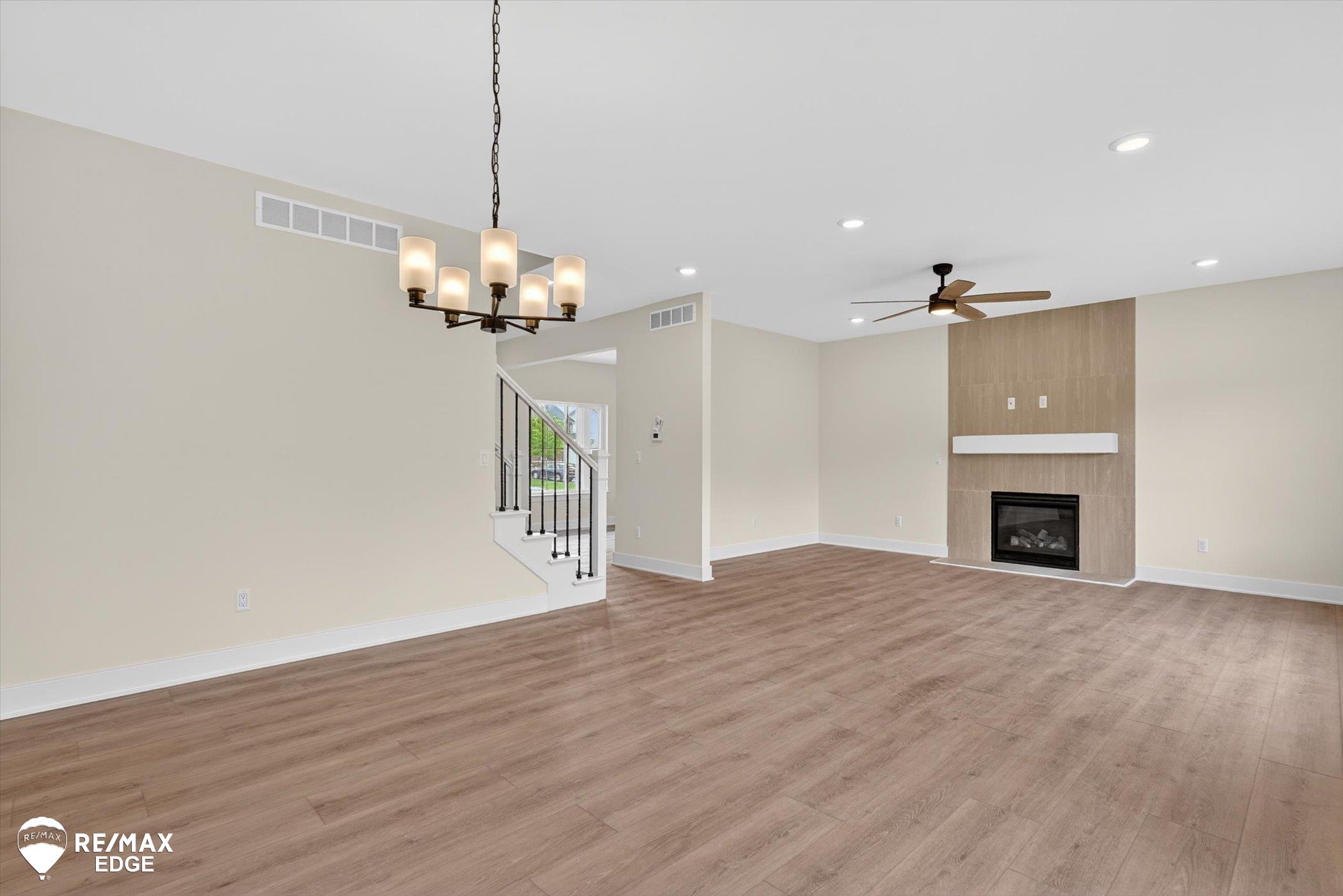 8080 Peninsula Circle Property Photo 8