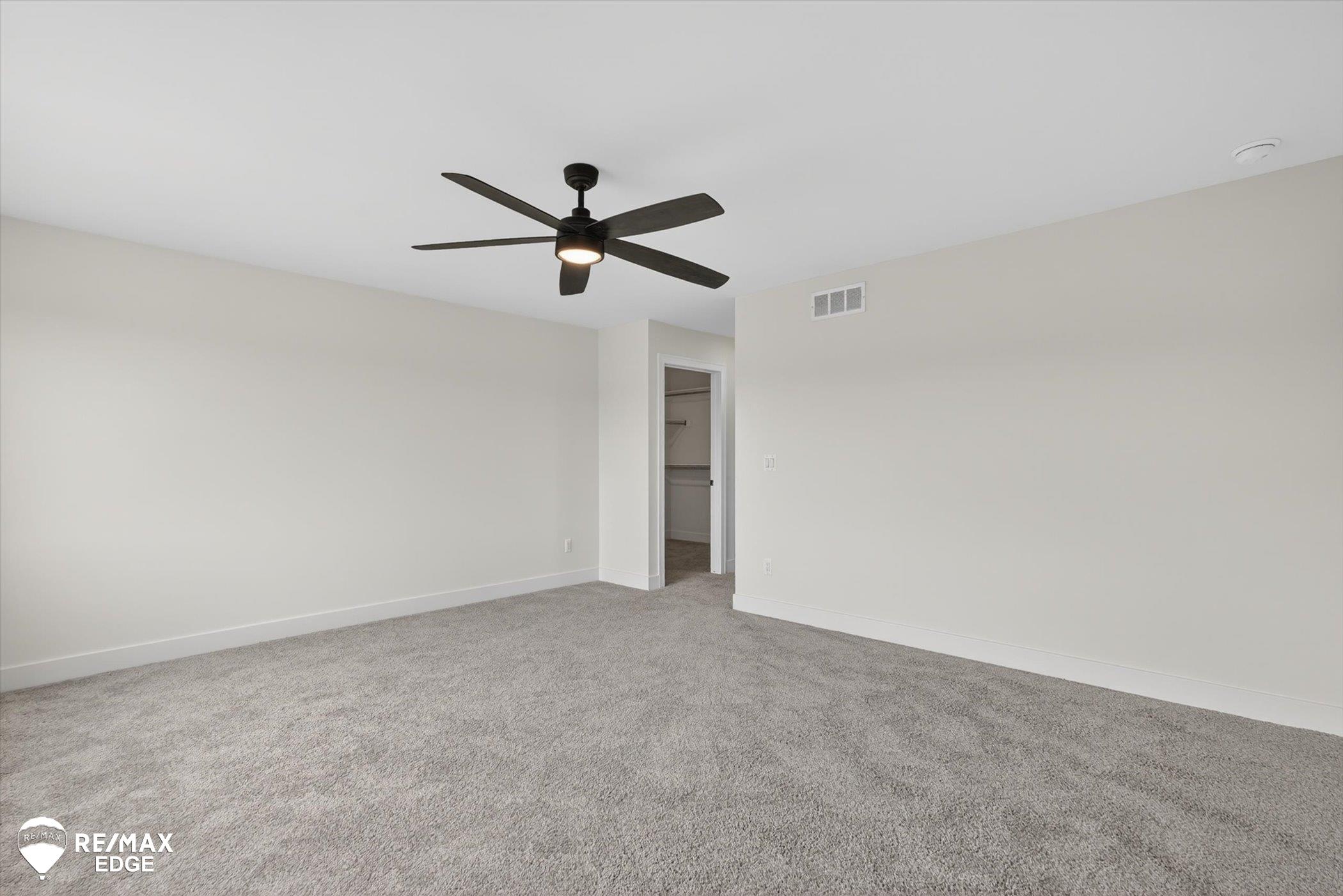 8080 Peninsula Circle Property Photo 18