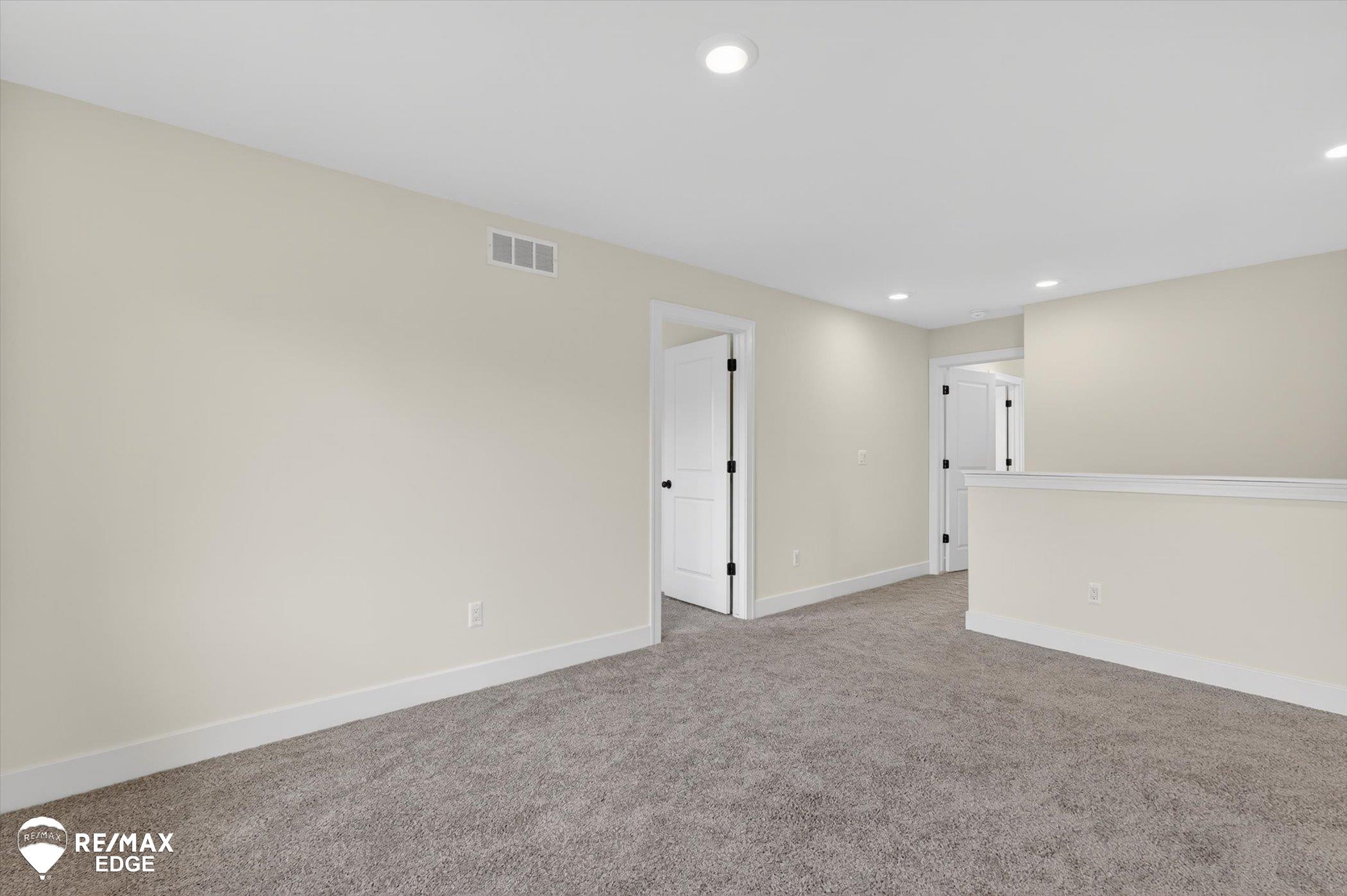 8080 Peninsula Circle Property Photo 28
