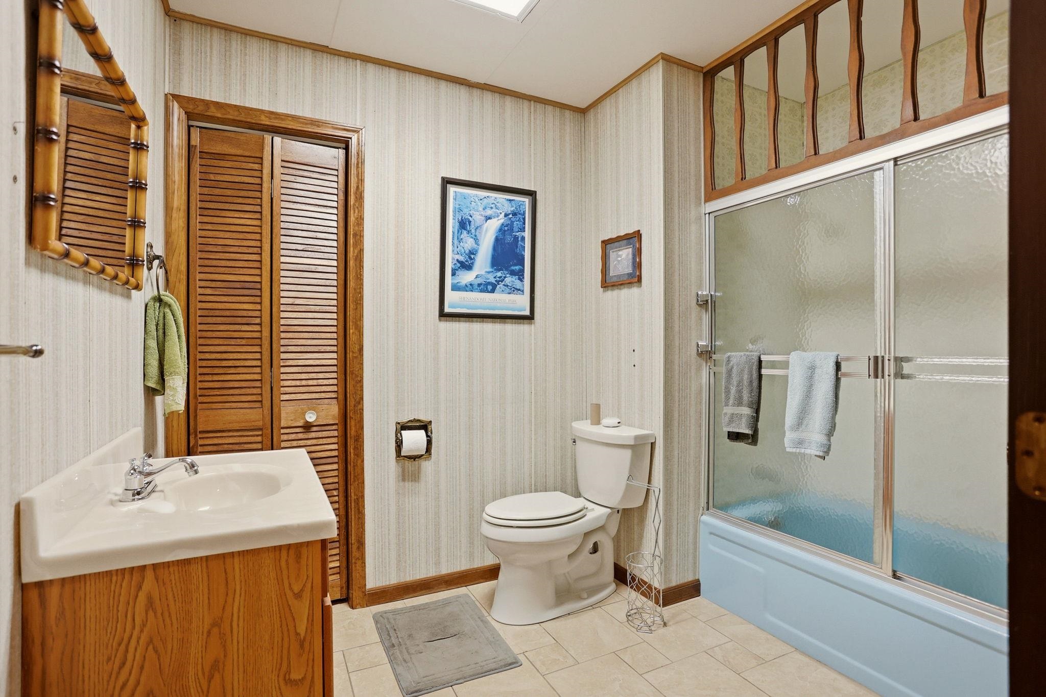 5745 E Townline Road Property Photo 15