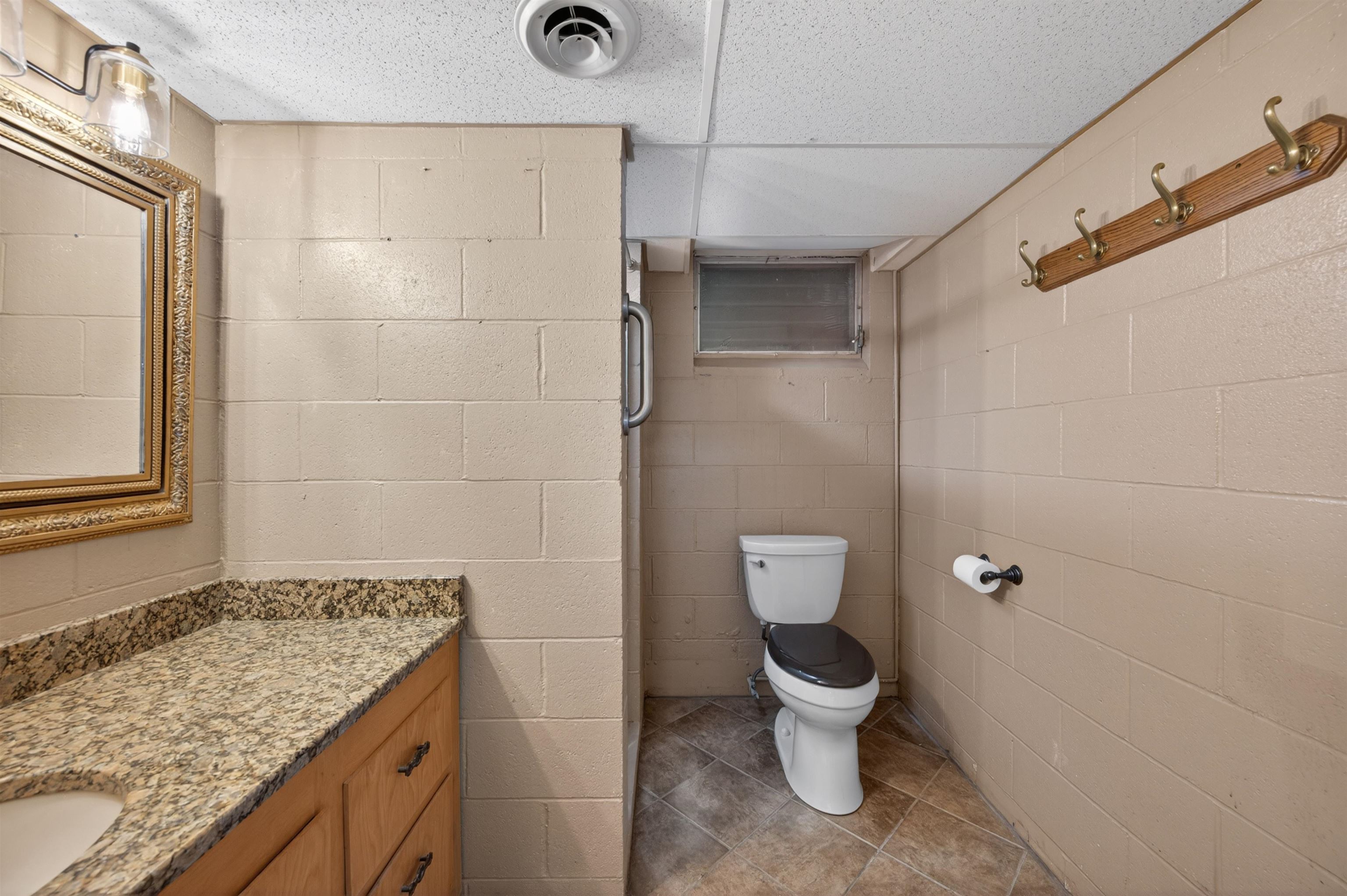 404 Hunters Ridge Property Photo 59
