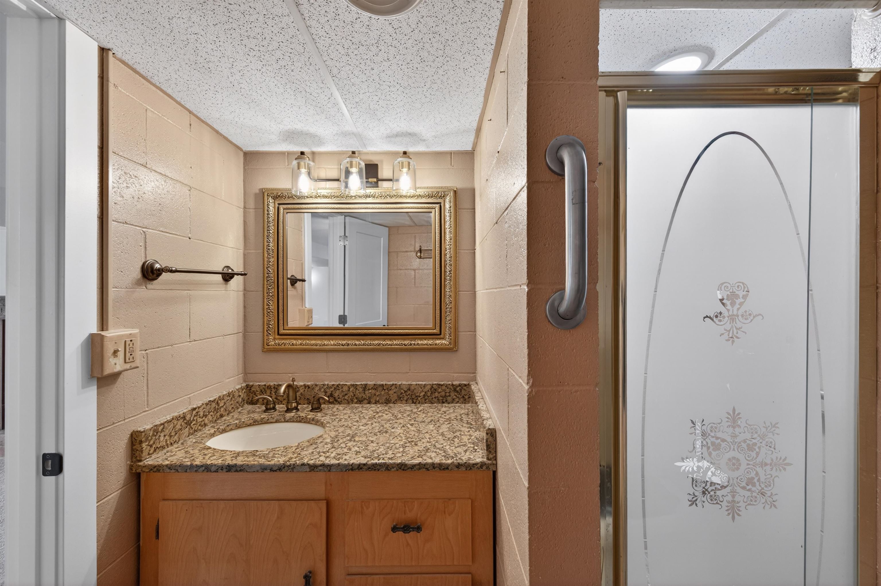 404 Hunters Ridge Property Photo 60