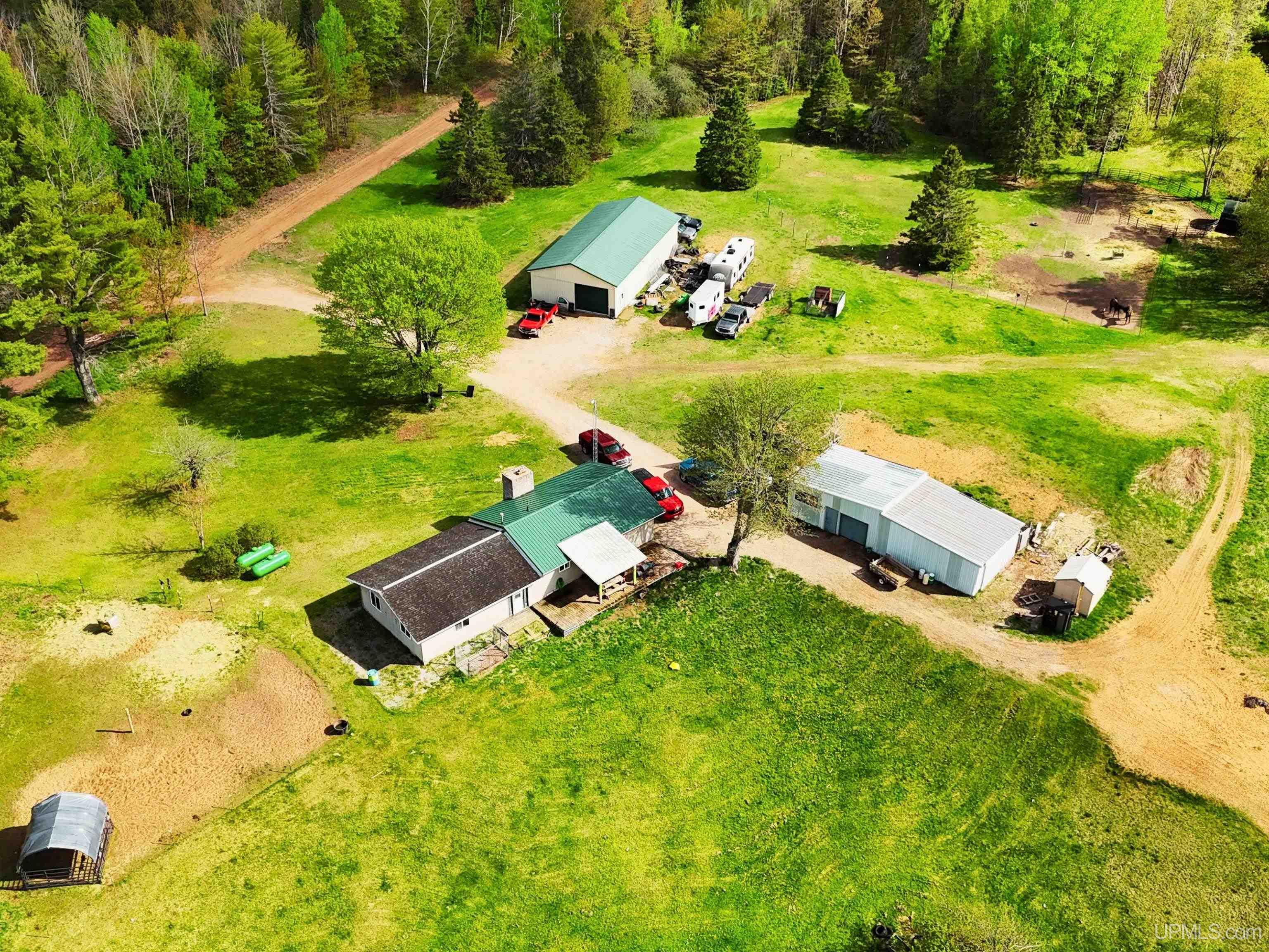 1738 Rm Road Property Photo 1