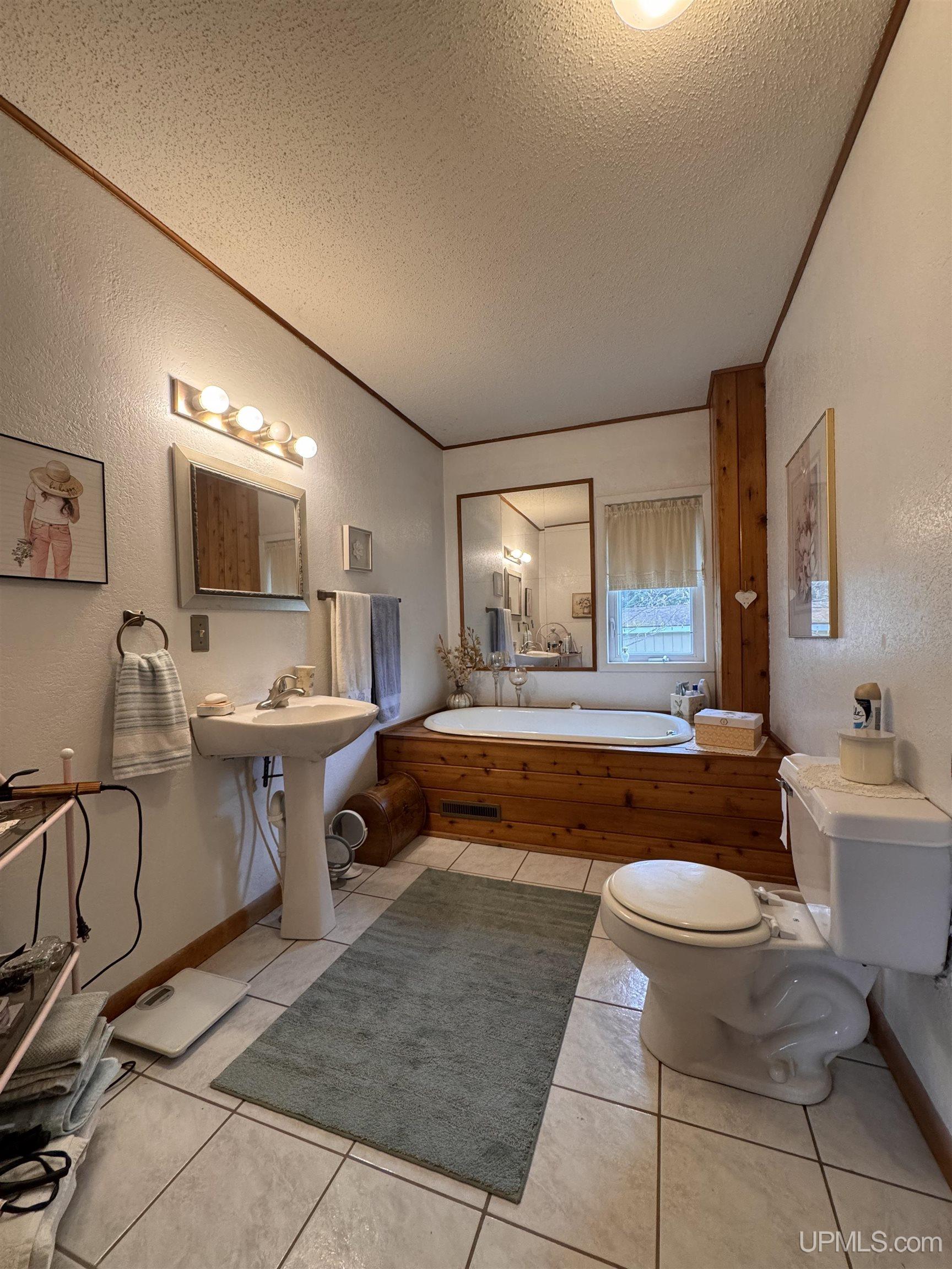217 Kennedy Street Property Photo 26