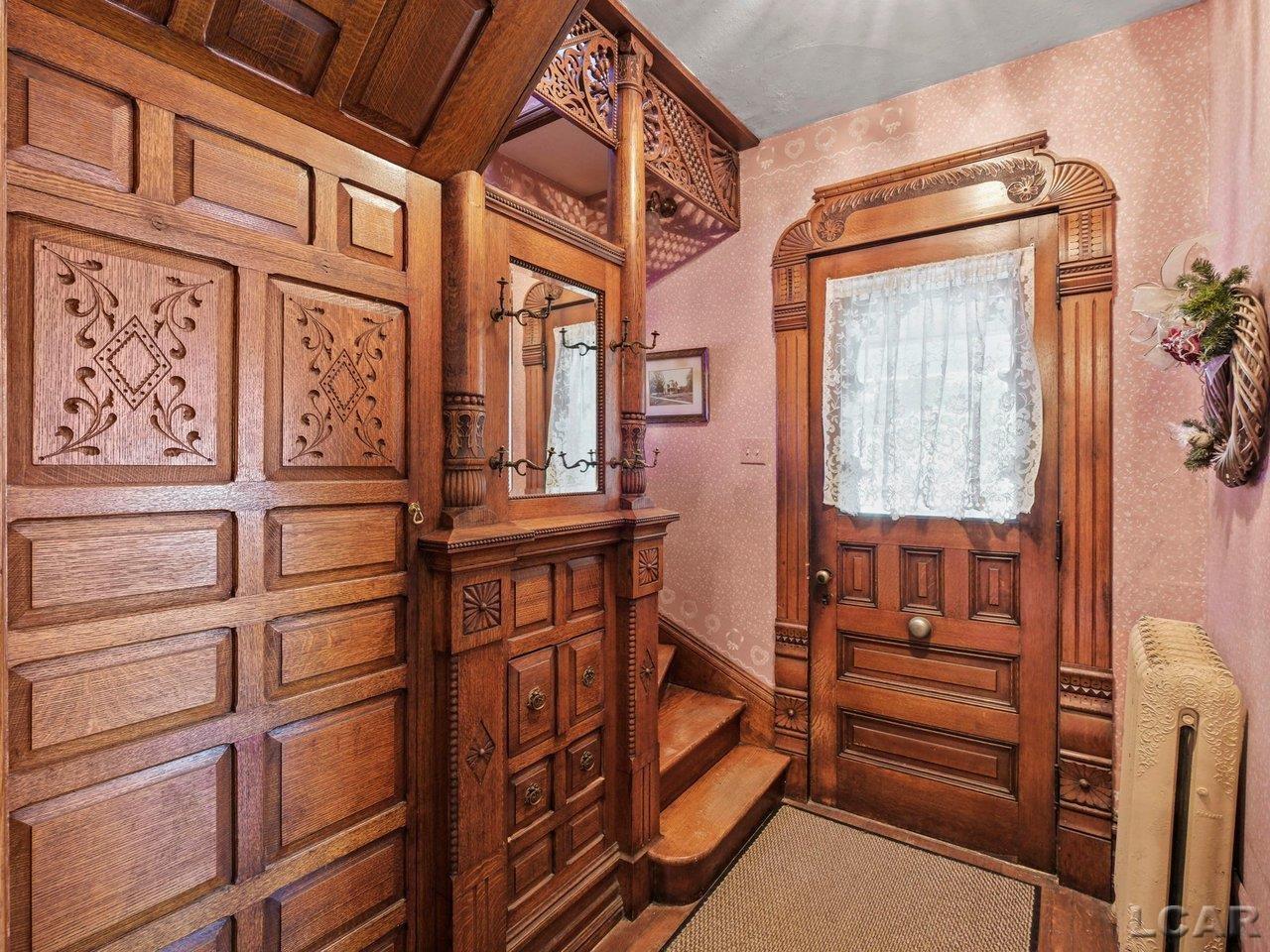 226 Giles Avenue Property Photo 7