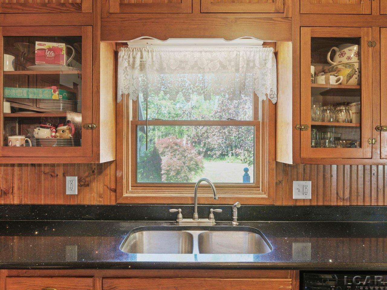 226 Giles Avenue Property Photo 11
