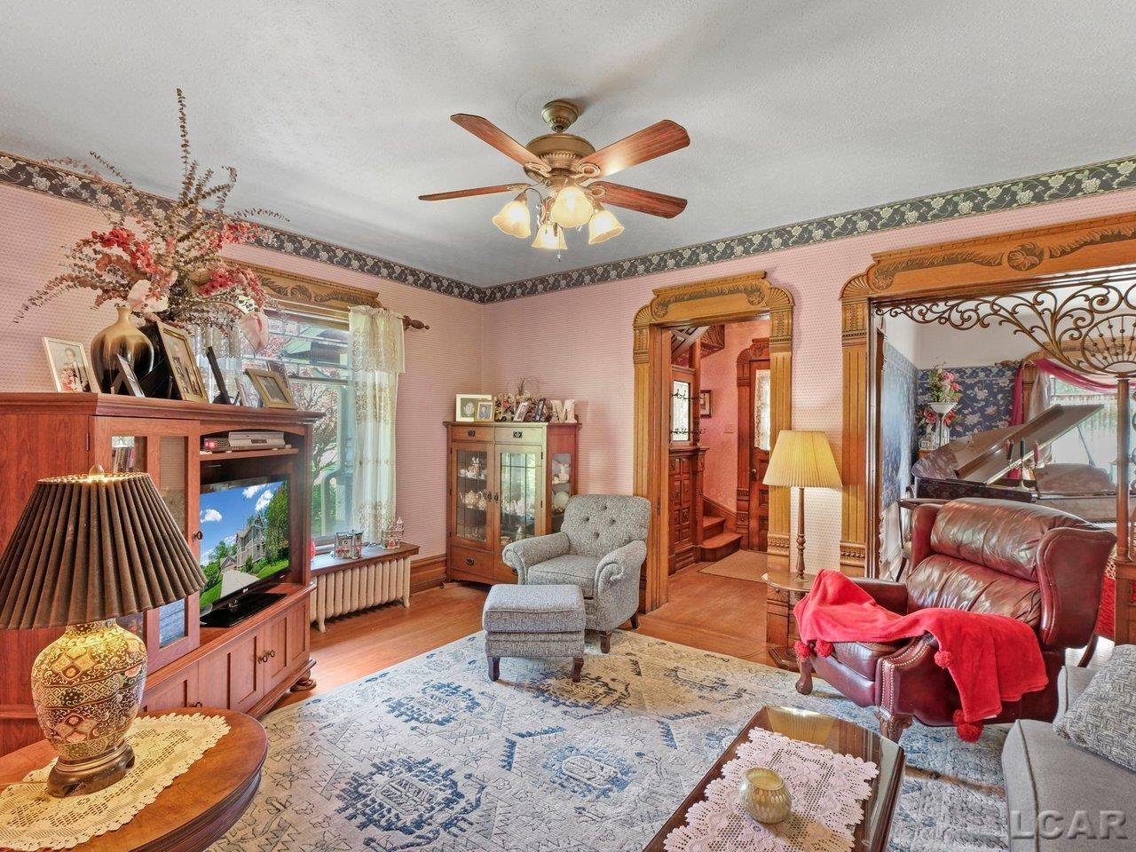 226 Giles Avenue Property Photo 27