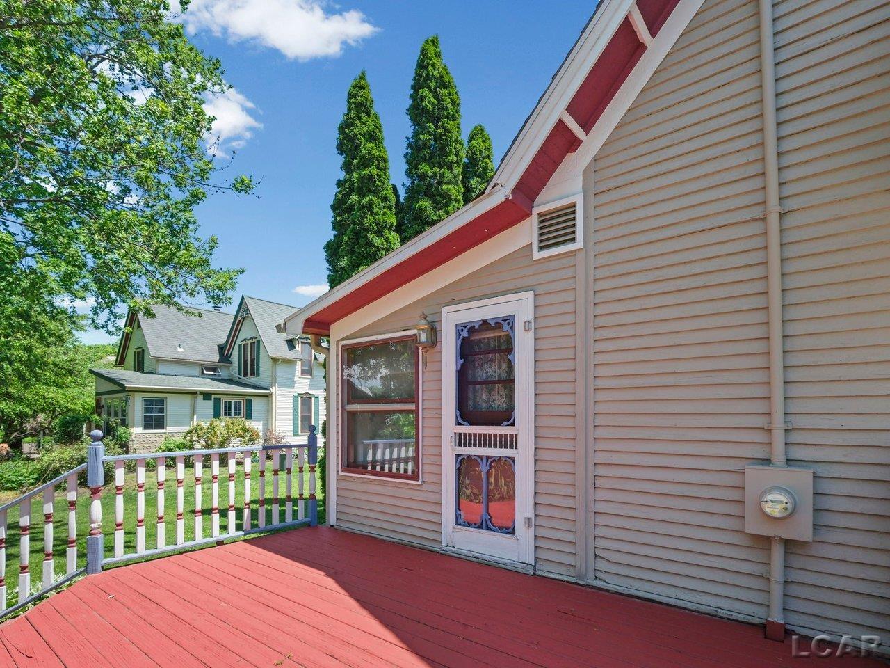 226 Giles Avenue Property Photo 43