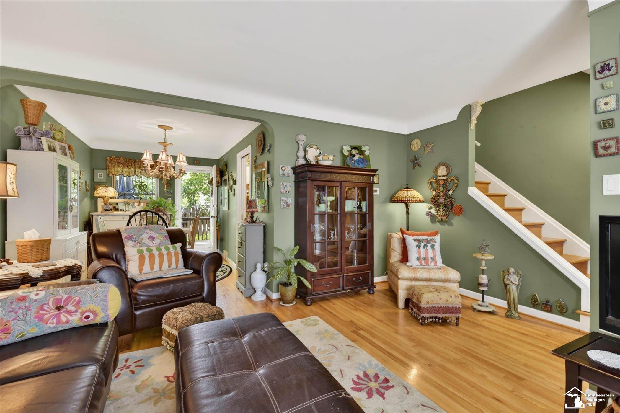 2604 Rochester Road Property Photo 6