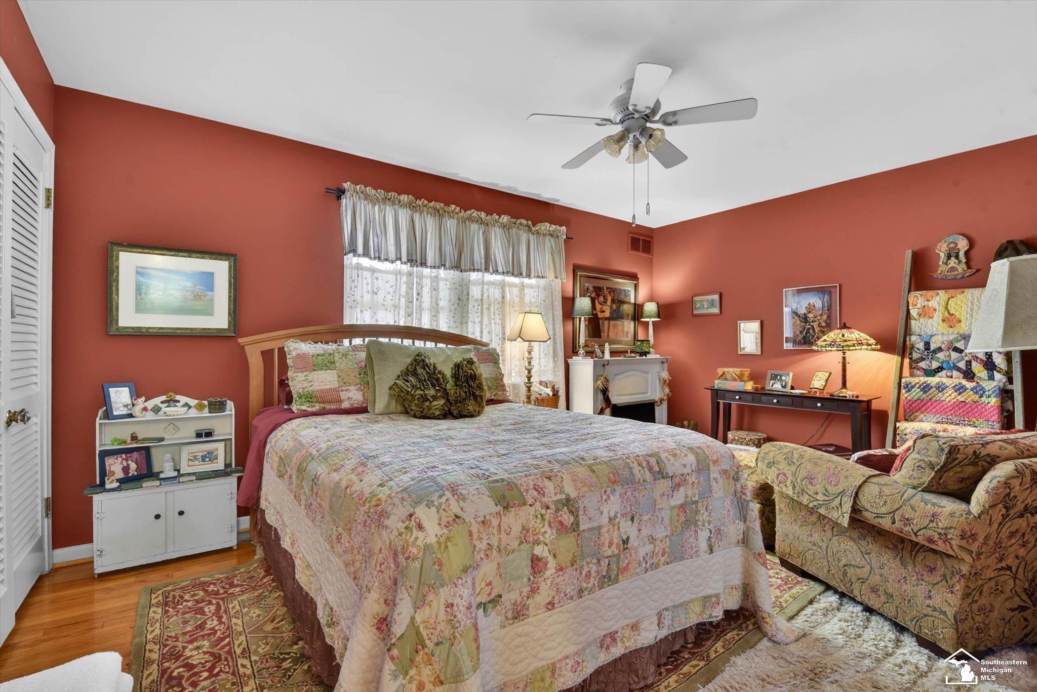 2604 Rochester Road Property Photo 15