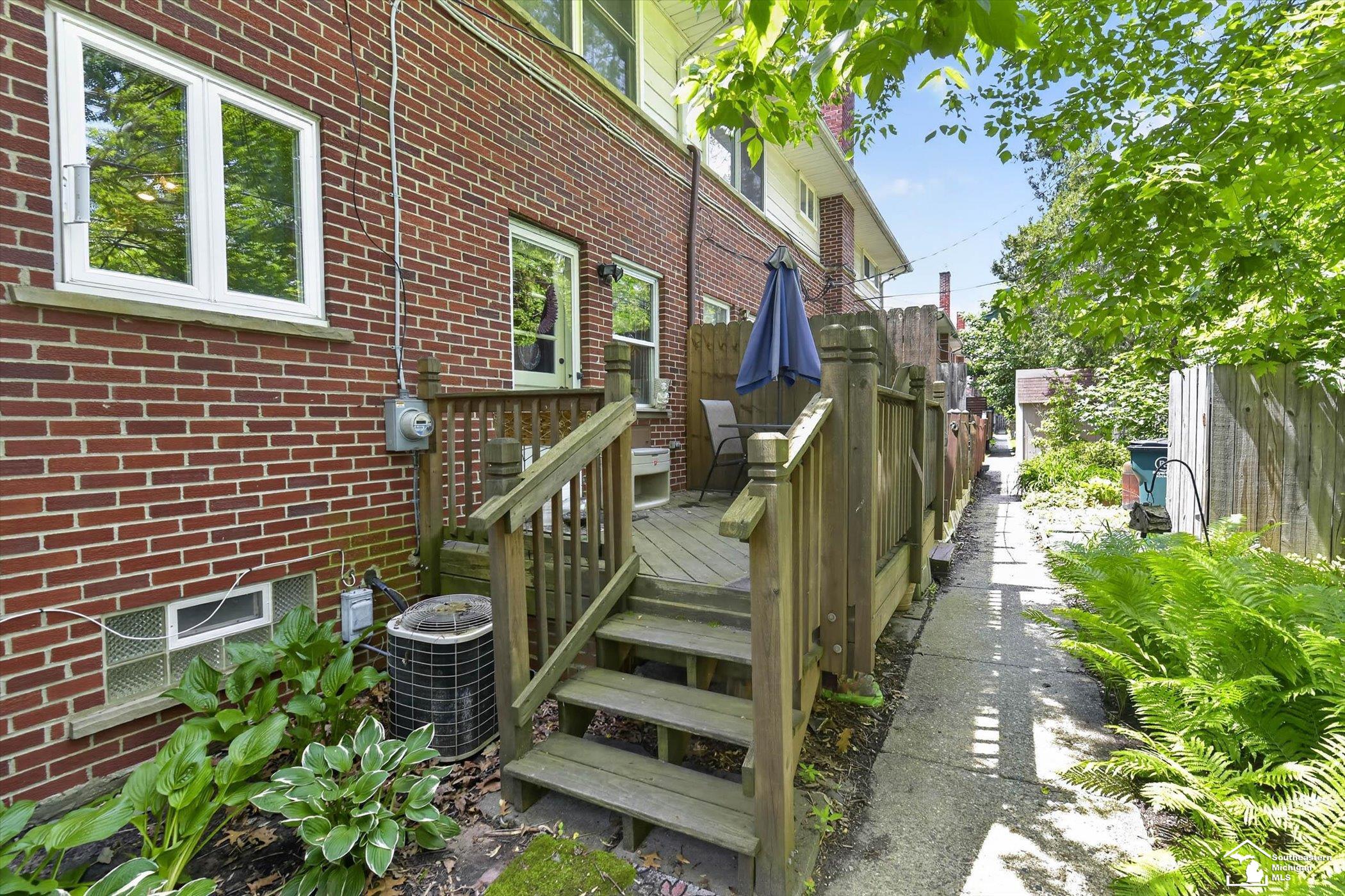 2604 Rochester Road Property Photo 24