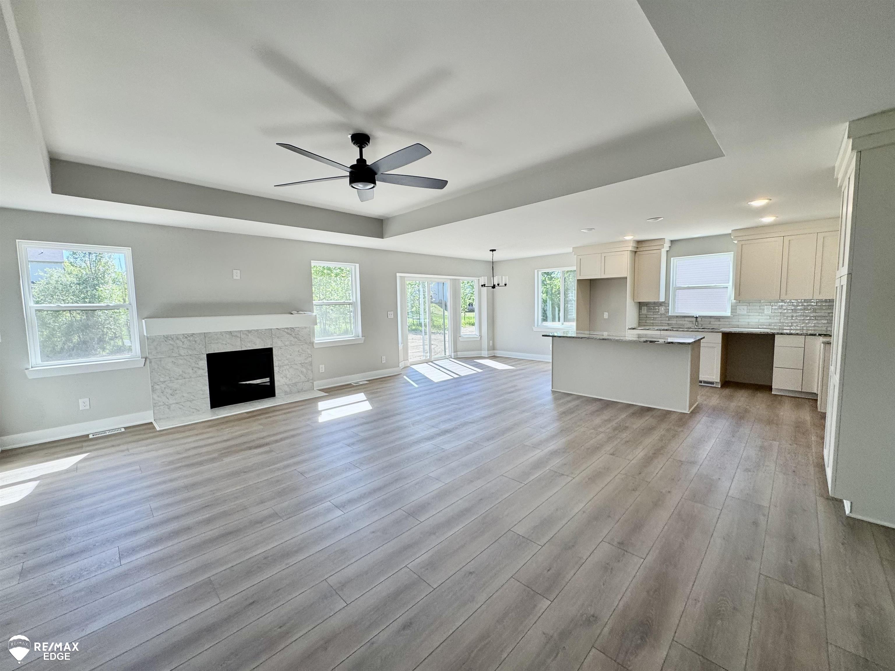 8323 Peninsula Circle Property Photo 5