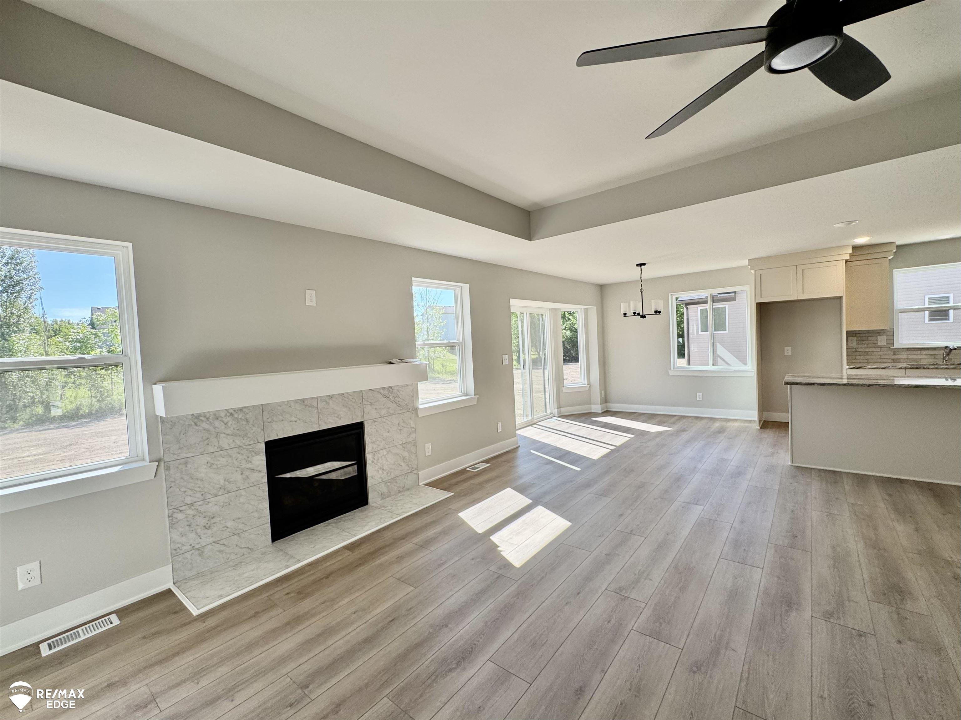8323 Peninsula Circle Property Photo 6