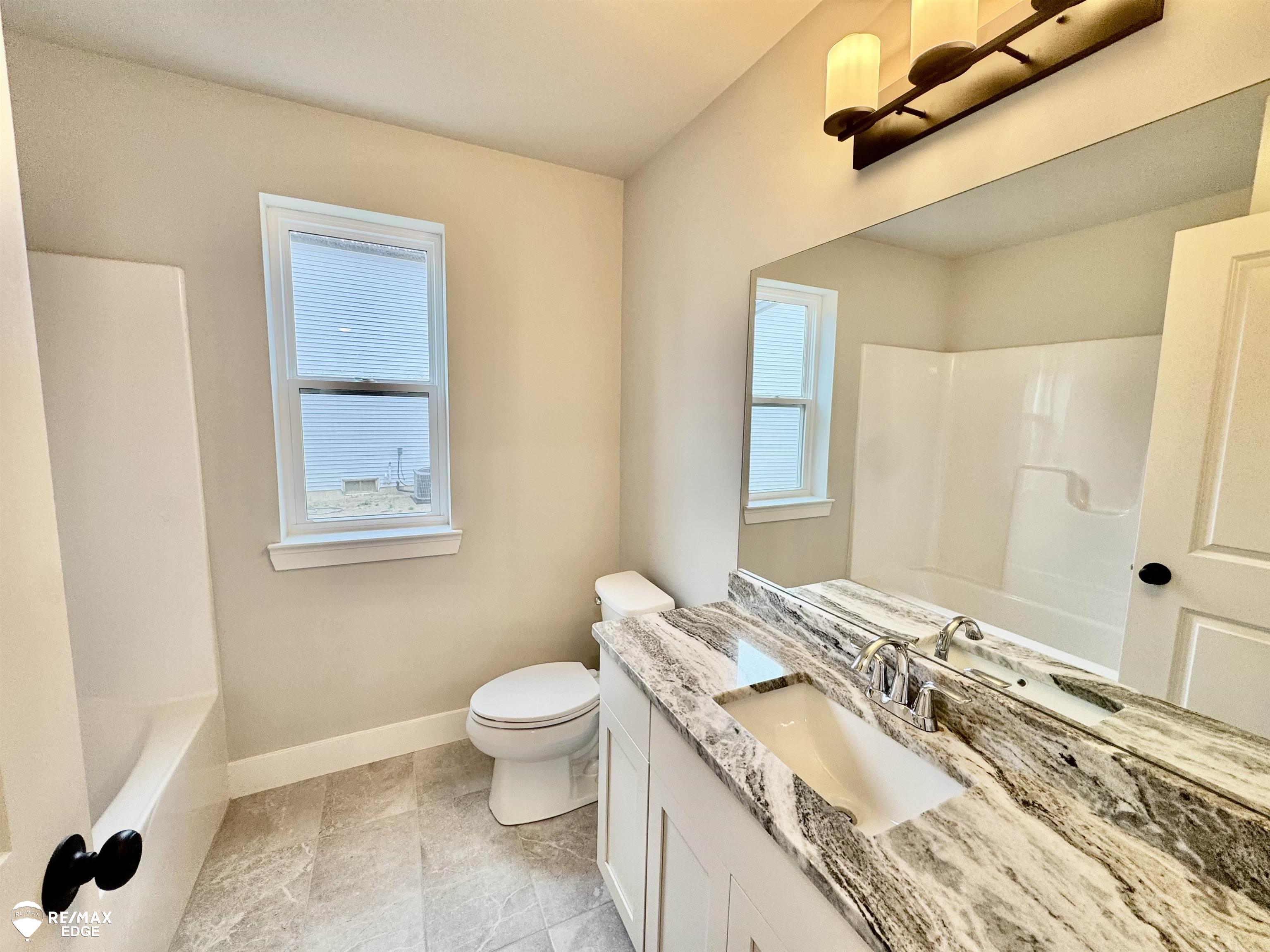 8323 Peninsula Circle Property Photo 10