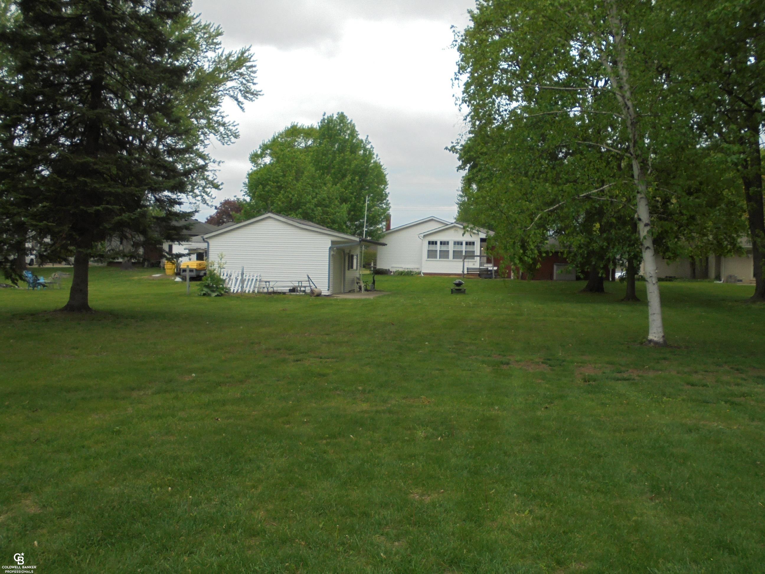 18138 22 Mile Road Property Photo 10