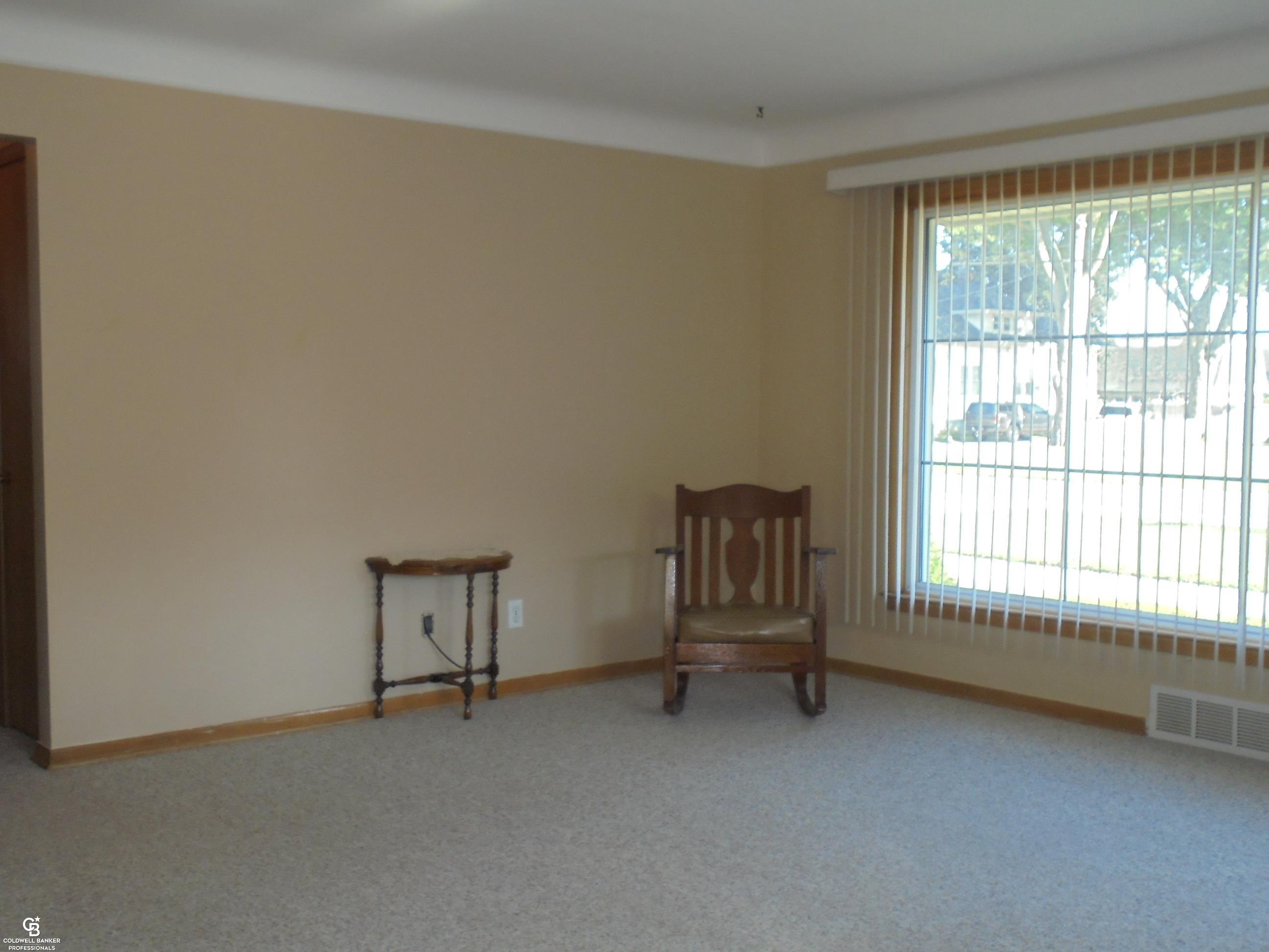 18138 22 Mile Road Property Photo 14