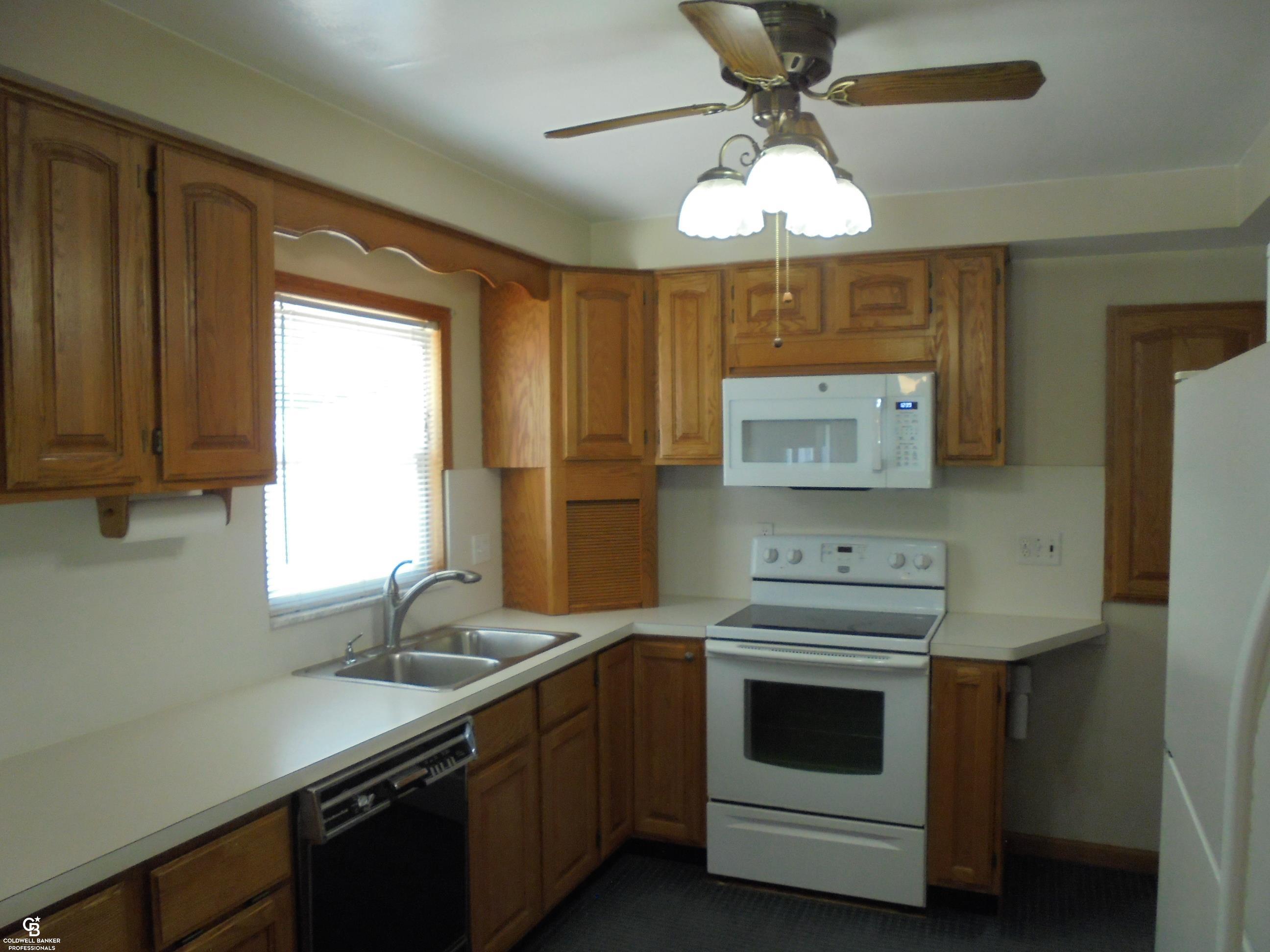 18138 22 Mile Road Property Photo 17
