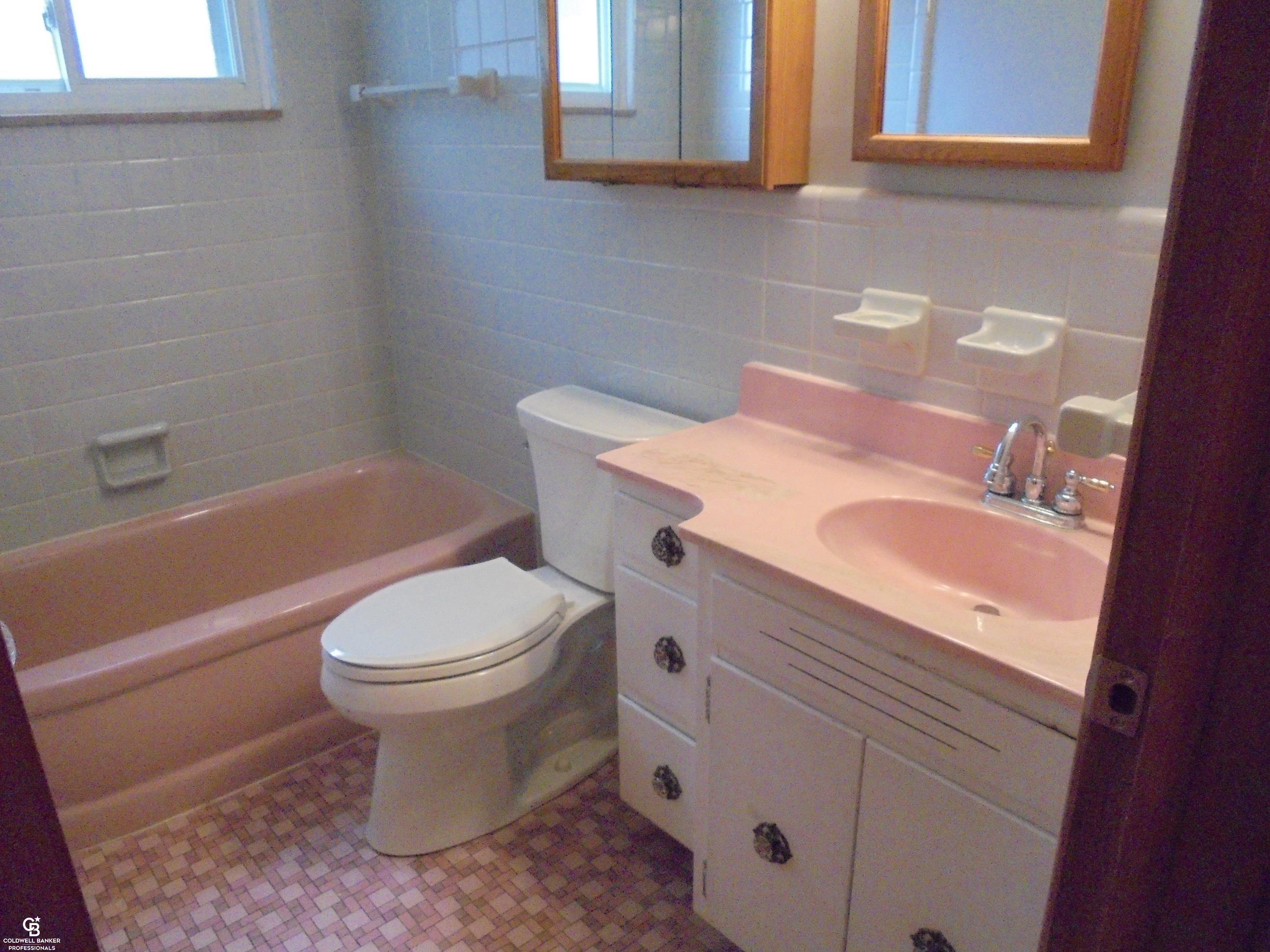 18138 22 Mile Road Property Photo 25
