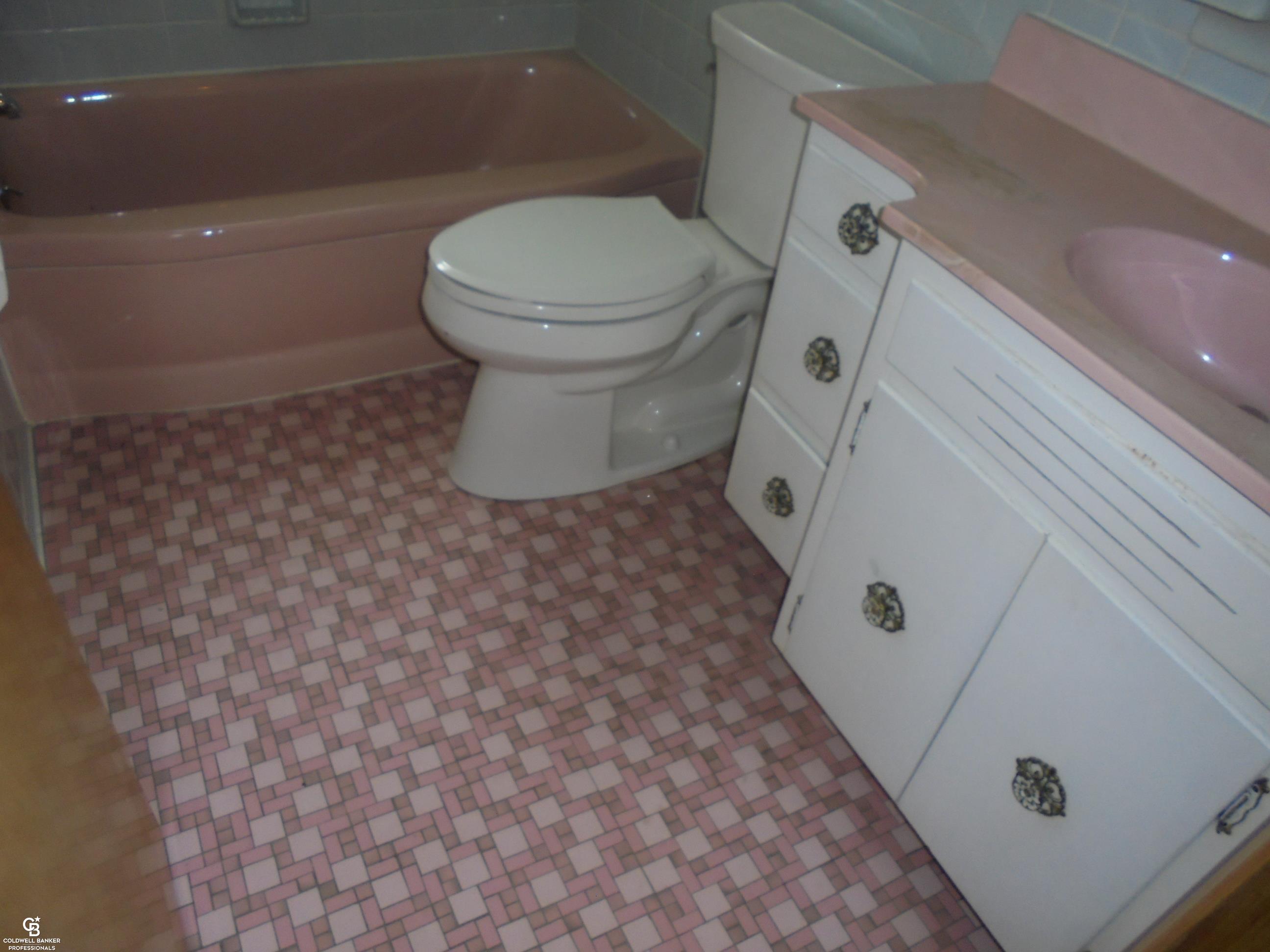 18138 22 Mile Road Property Photo 26