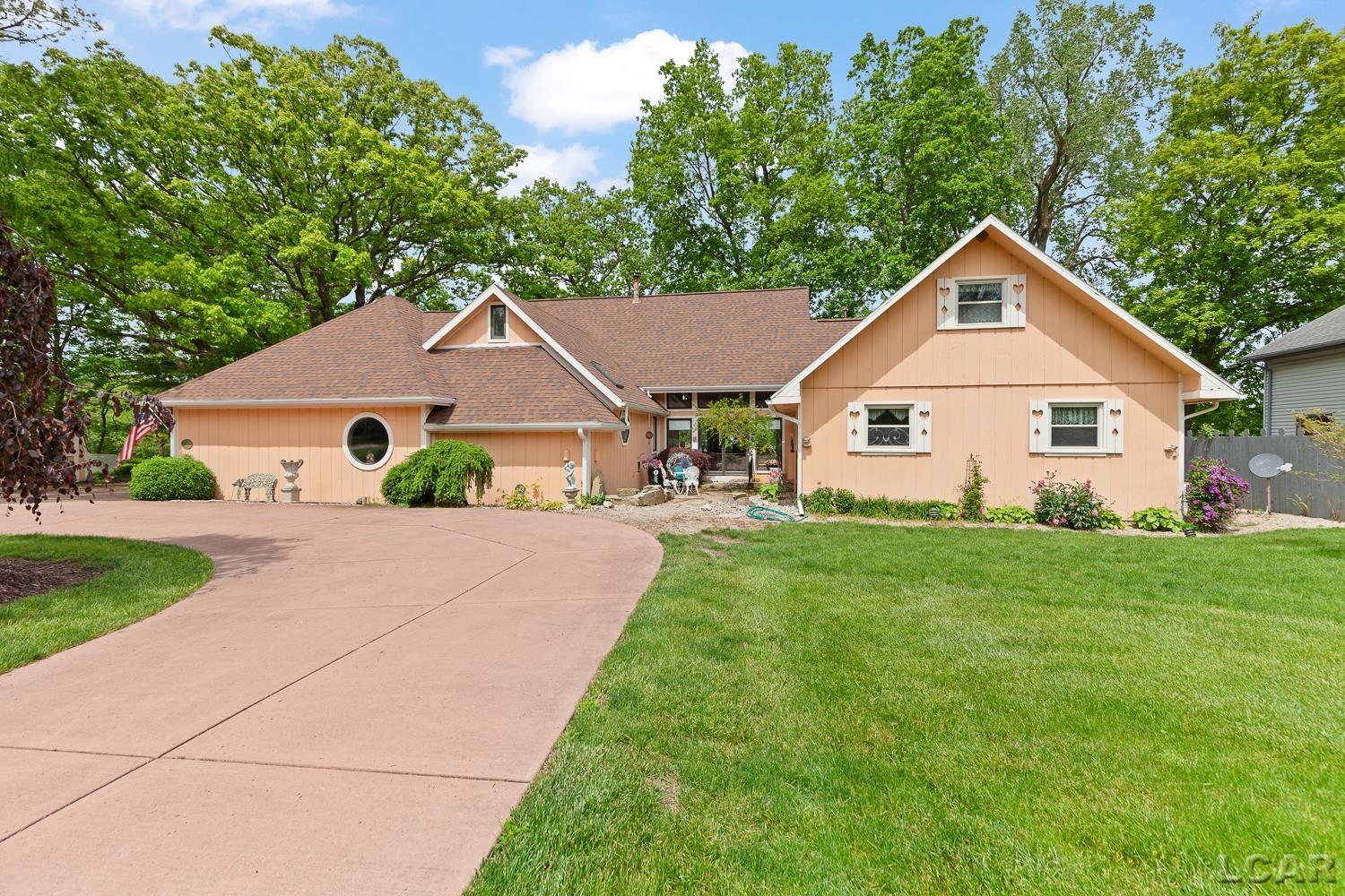 25 S Shore Drive Property Photo 1