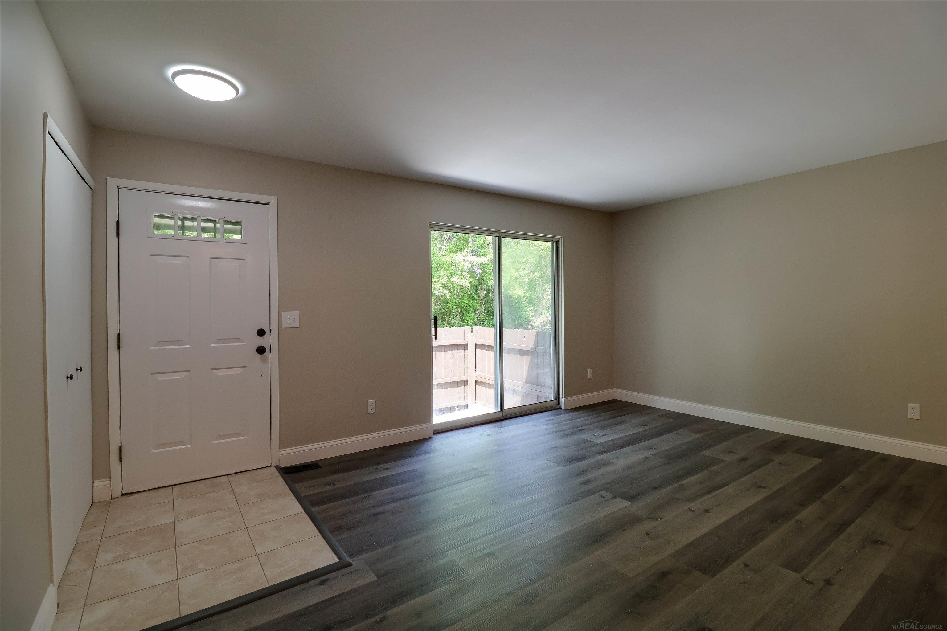 35338 Bristlecone Drive Property Photo 2