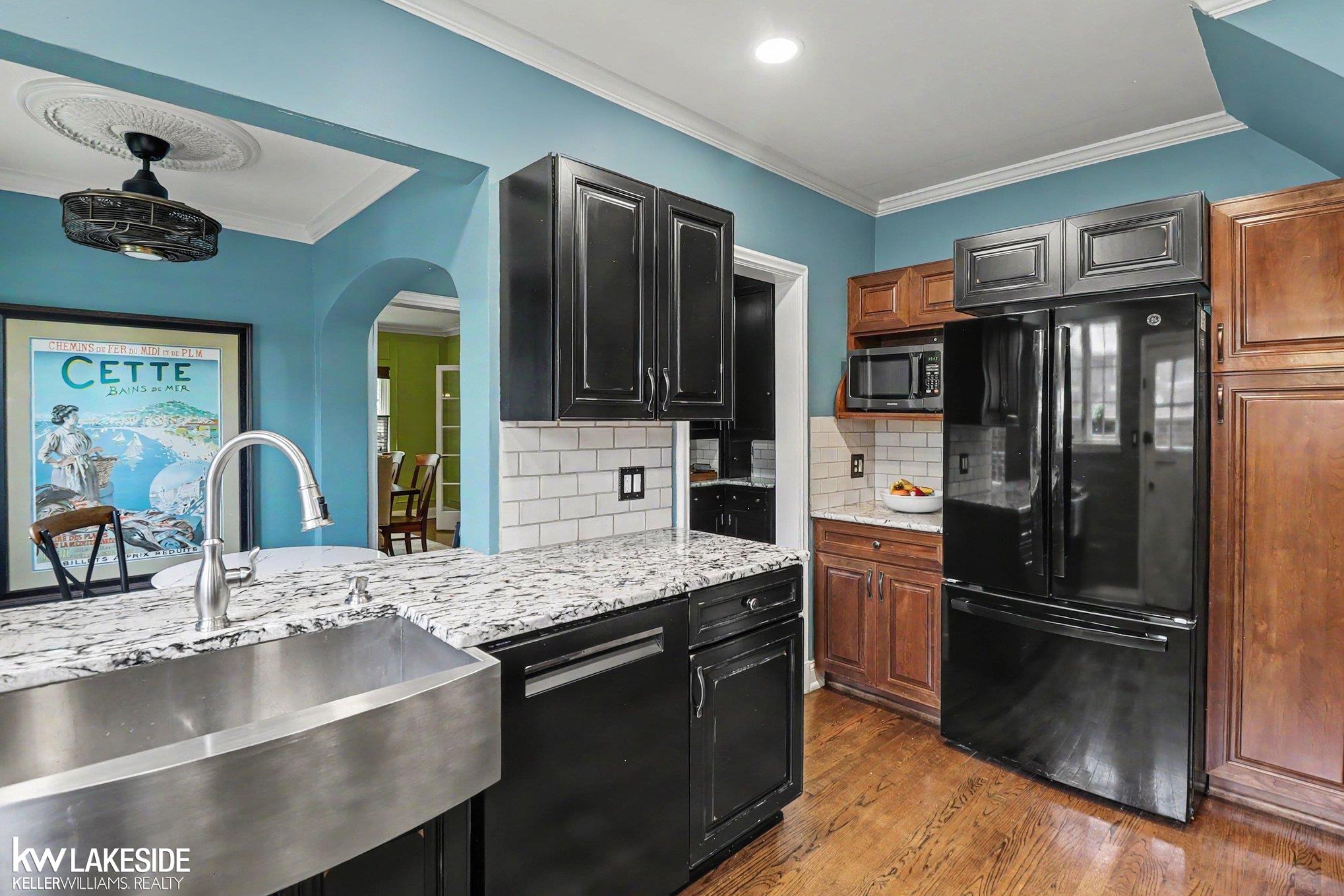 286 Rivard Boulevard Property Photo 17